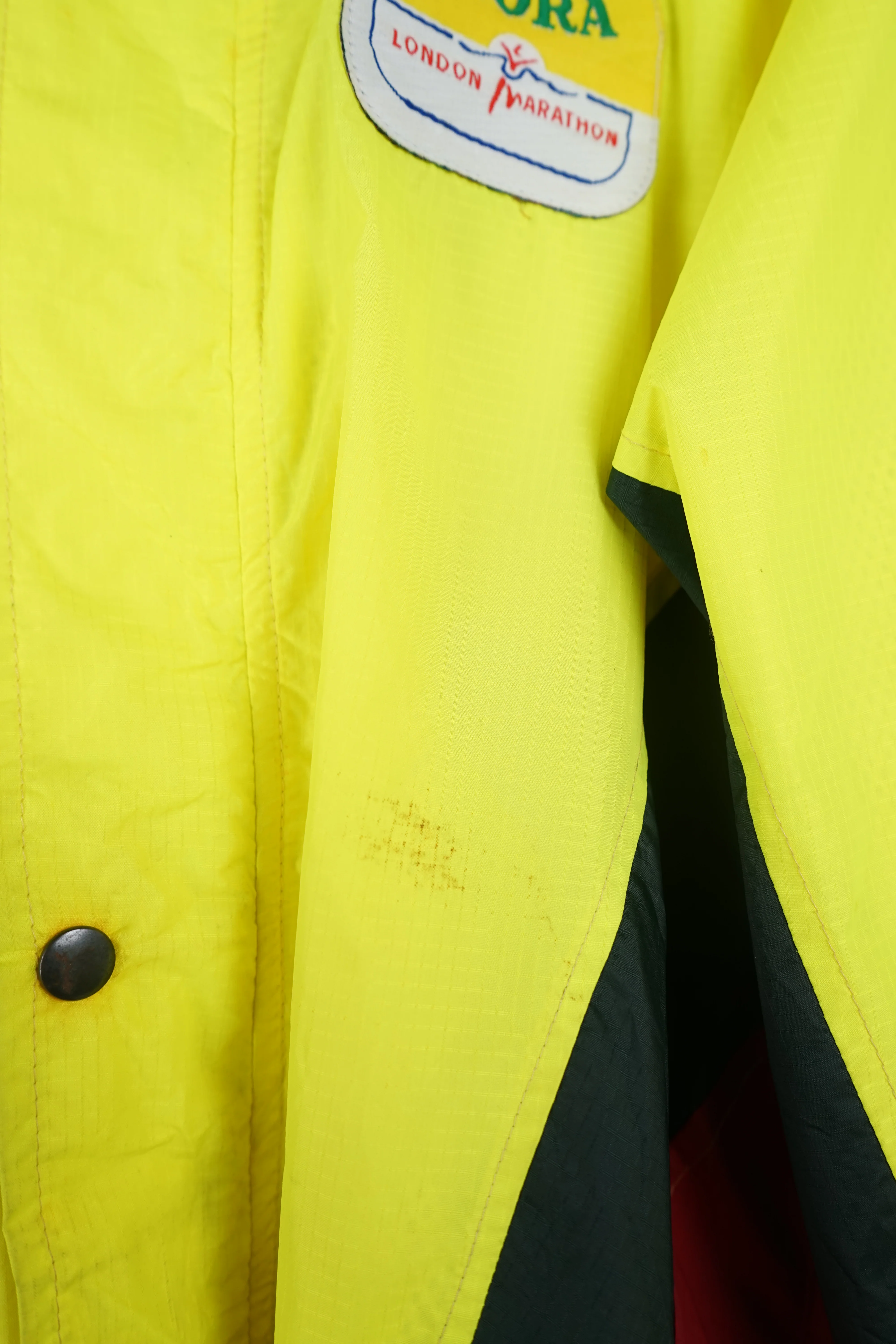 VINTAGE ASICS WINDBREAKER (XL) - Image 4