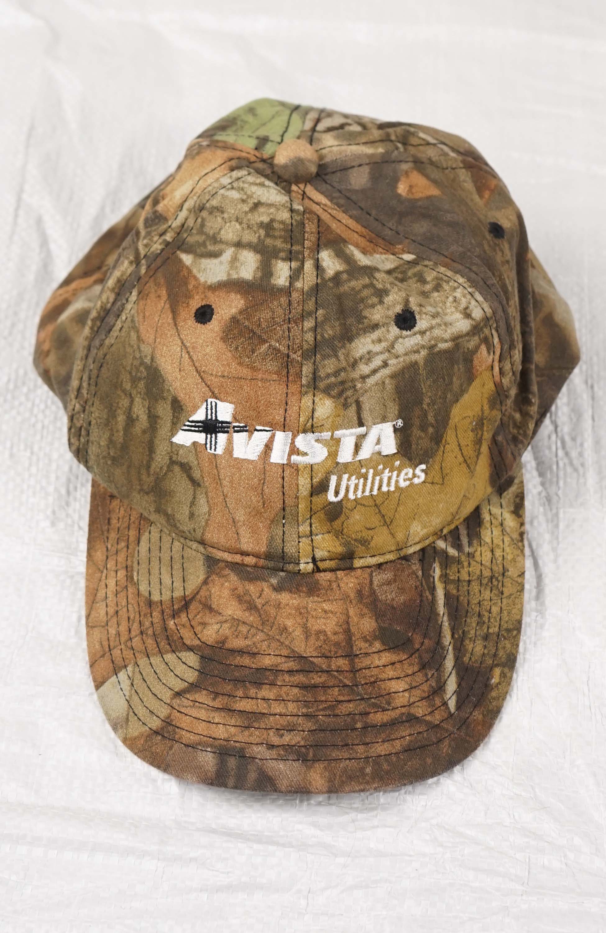 VINTAGE AVISTA REAL TREE HAT