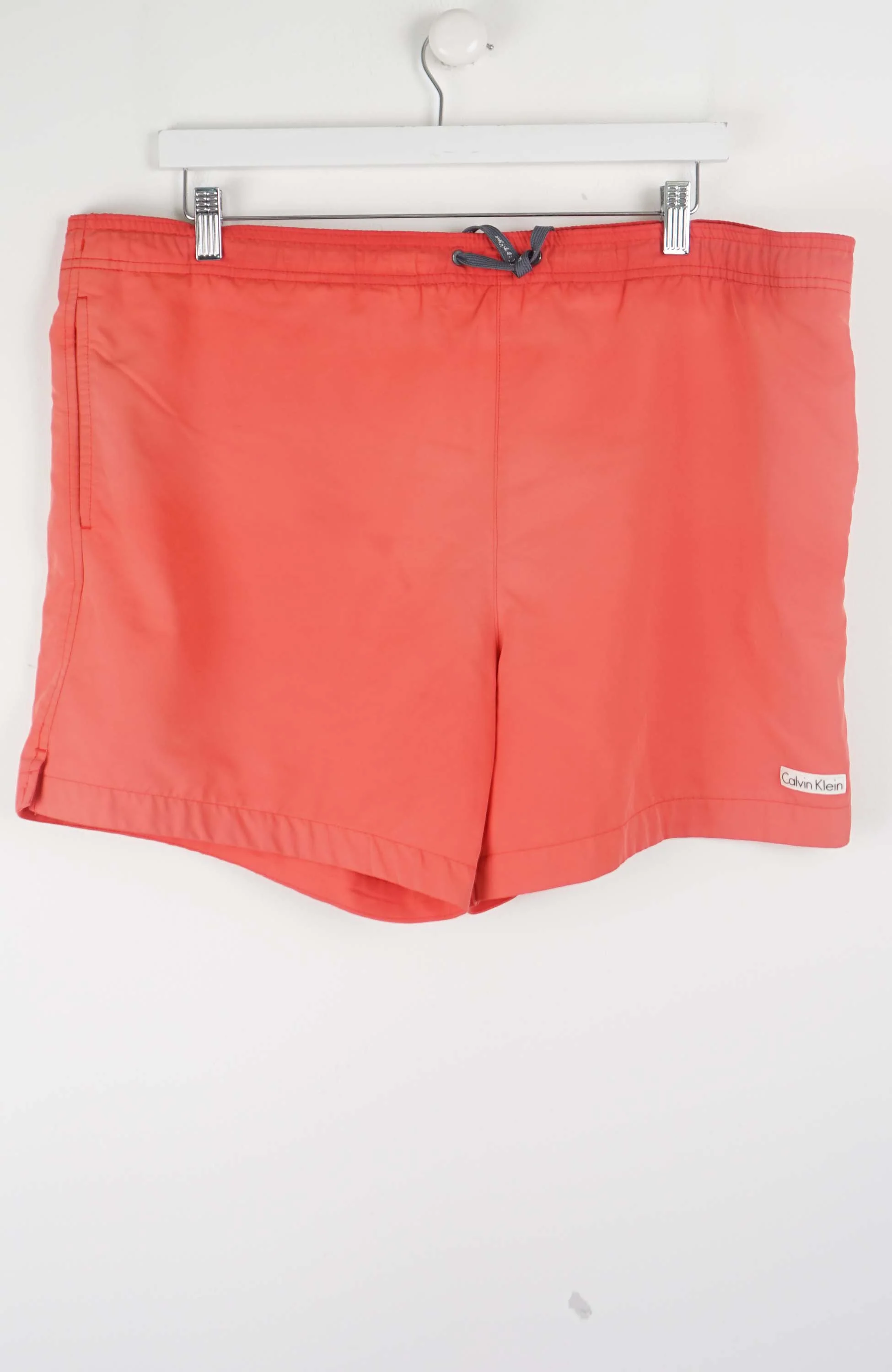 VINTAGE CALVIN KLEIN SHORTS W40