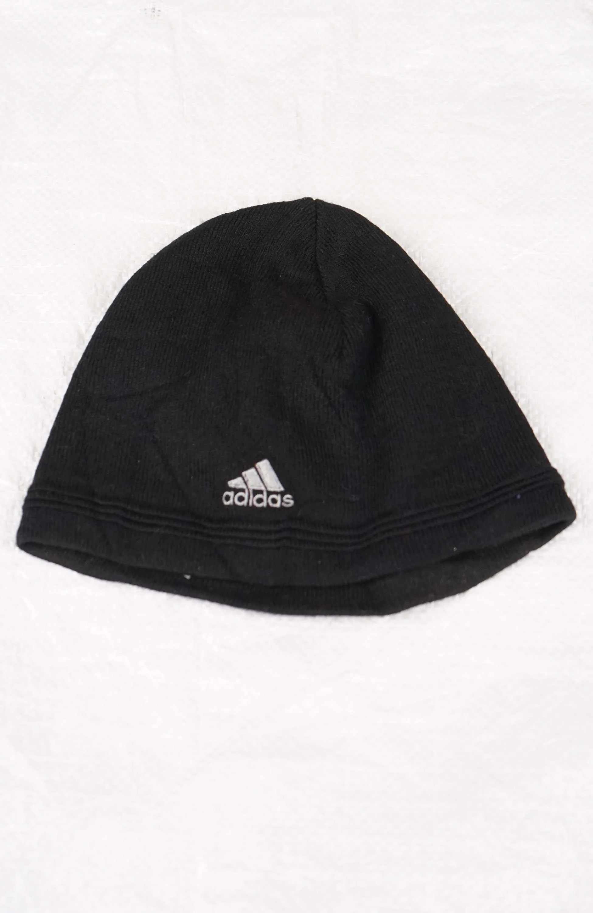 VINTAGE ADIDAS SKULL BEANIE