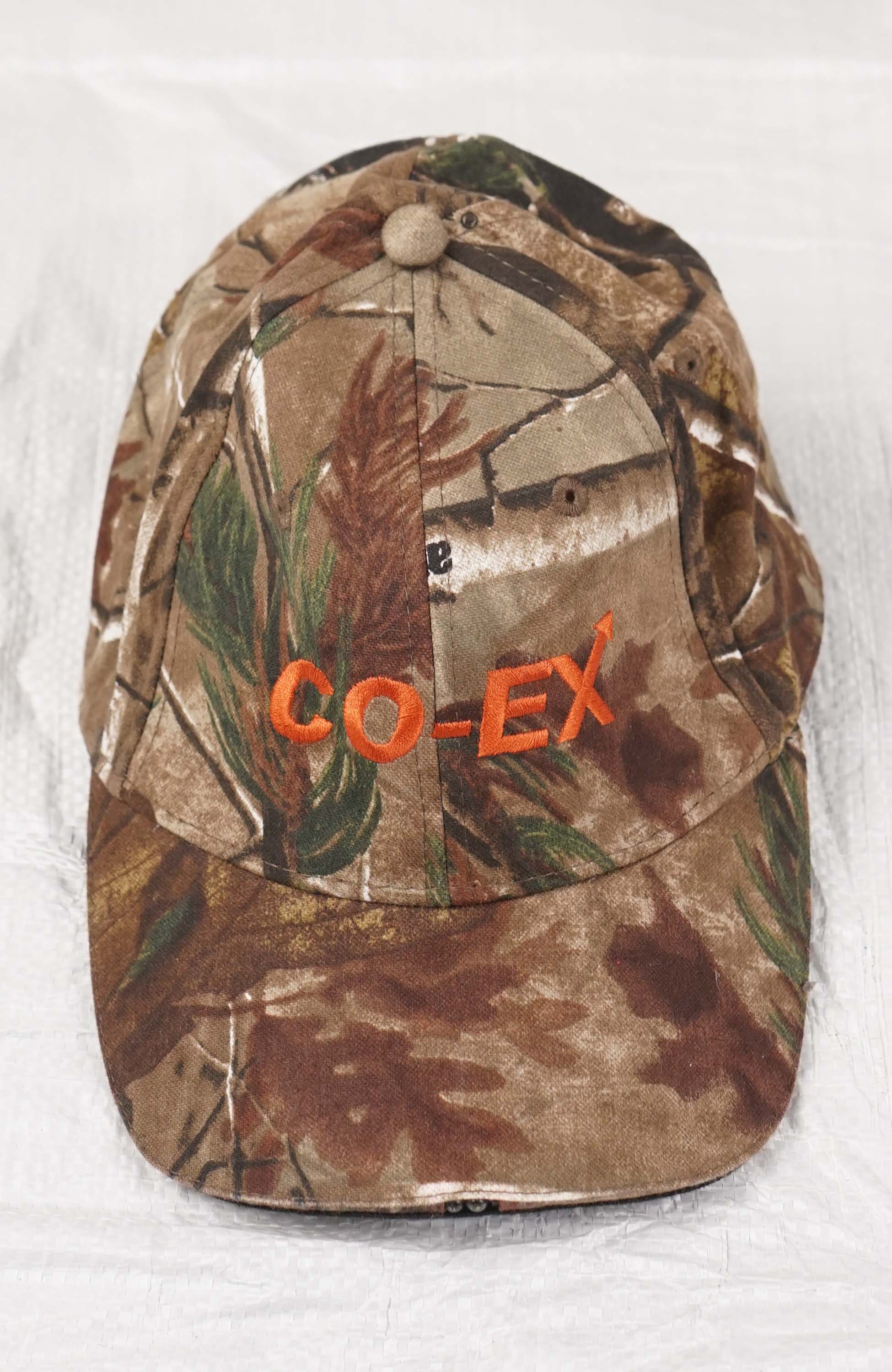 VINTAGE CO EX REAL TREE HAT