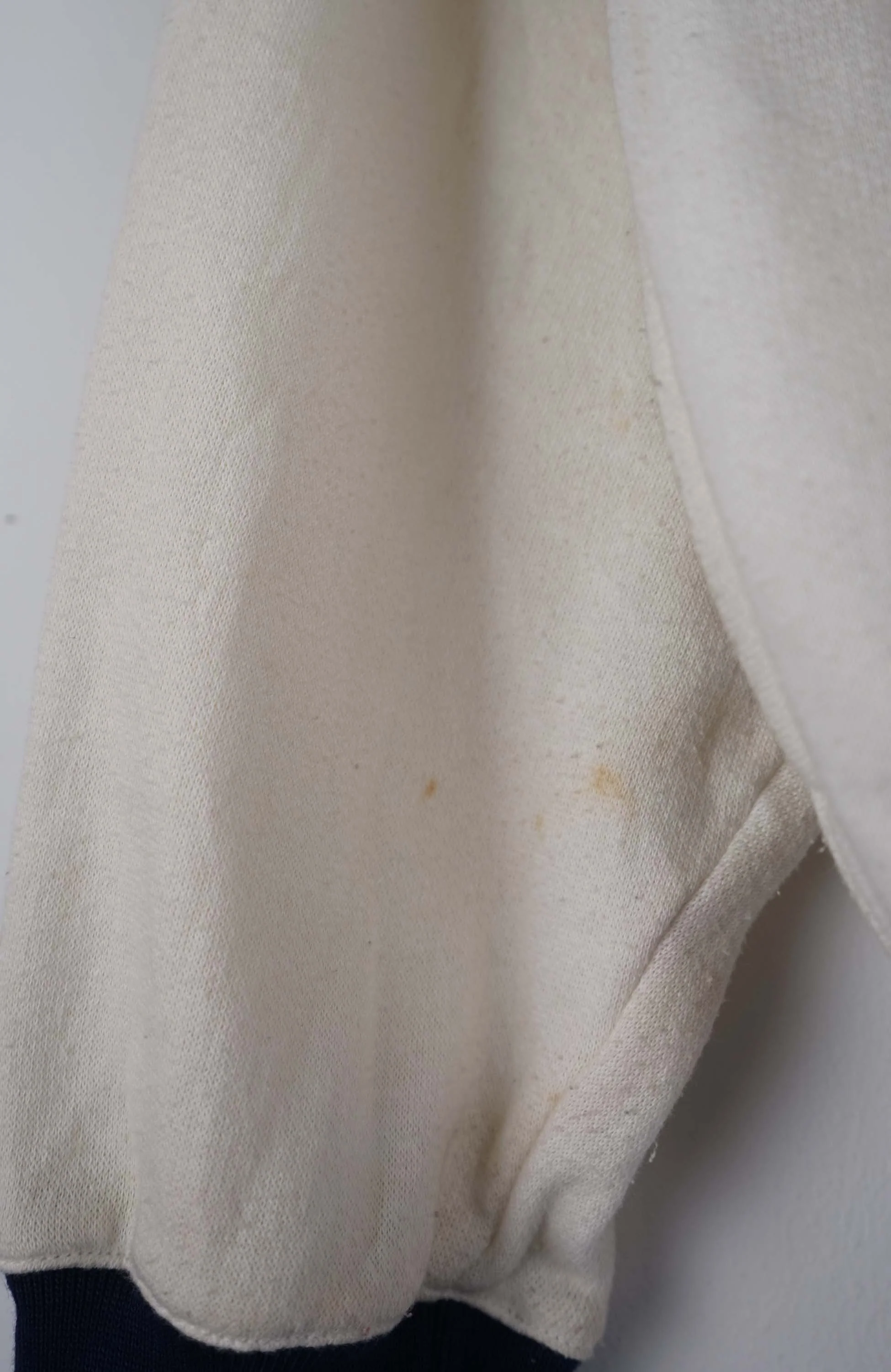 VINTAGE WILSON FULL ZIP SWEATER (M) - Image 2