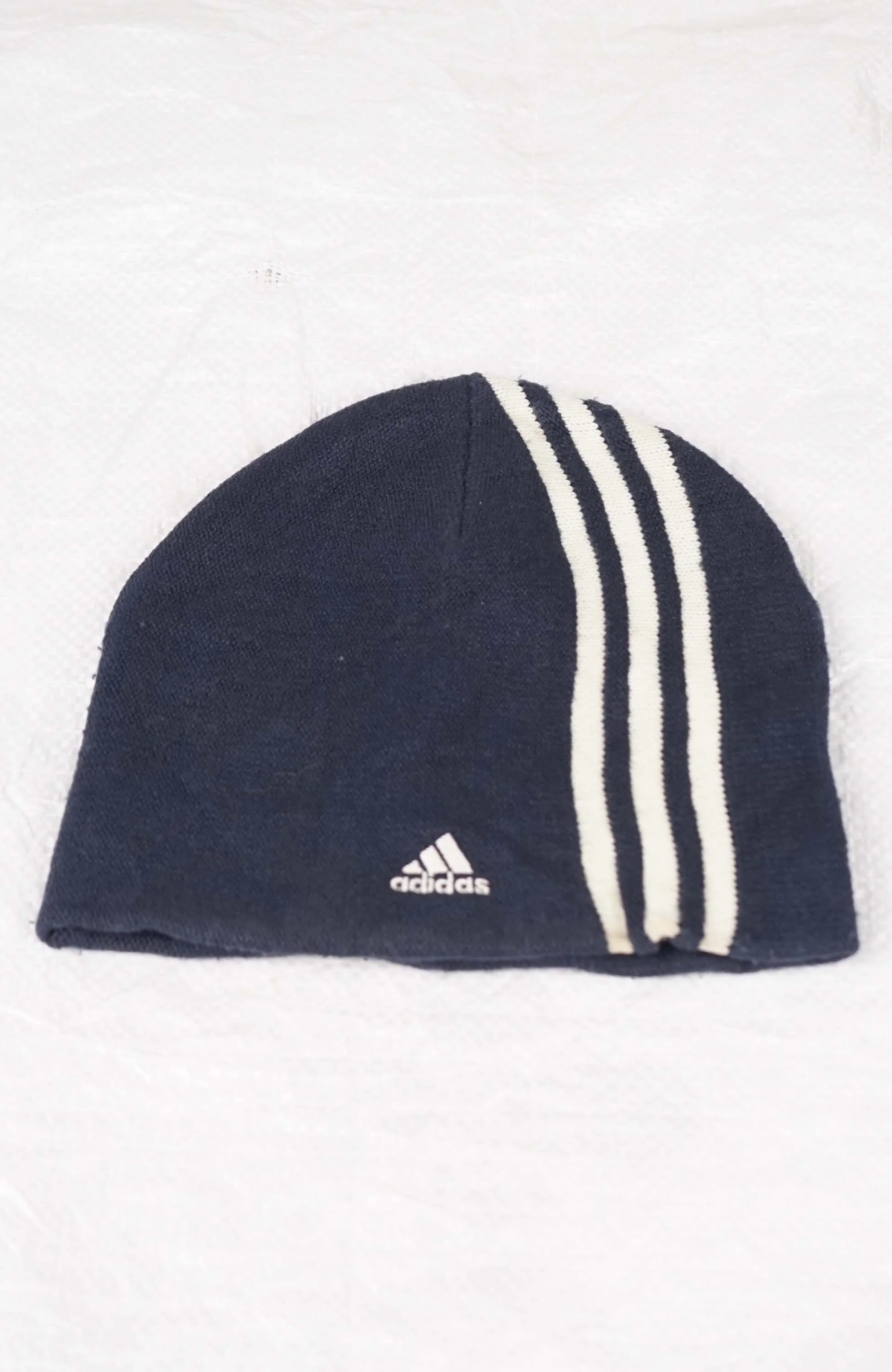 VINTAGE ADIDAS SKULL BEANIE