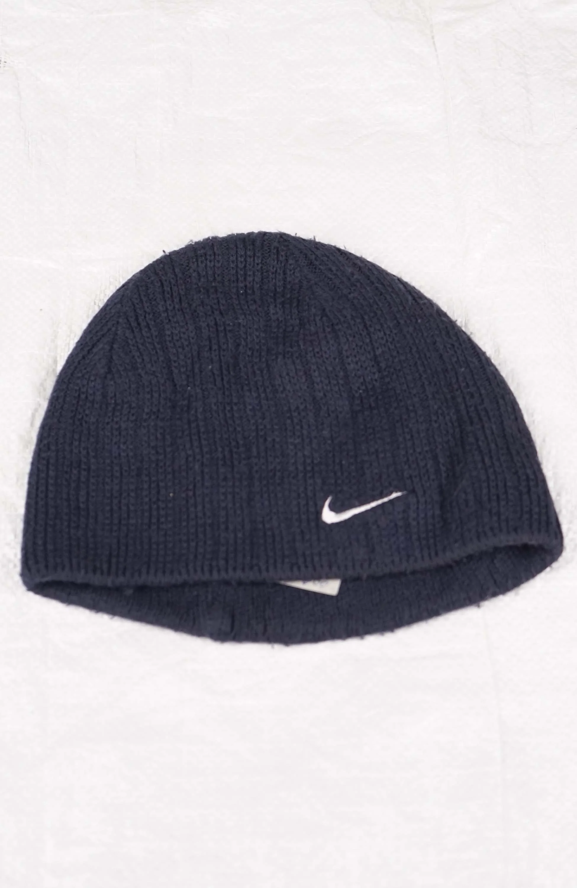 VINTAGE NIKE SKULL BEANIE