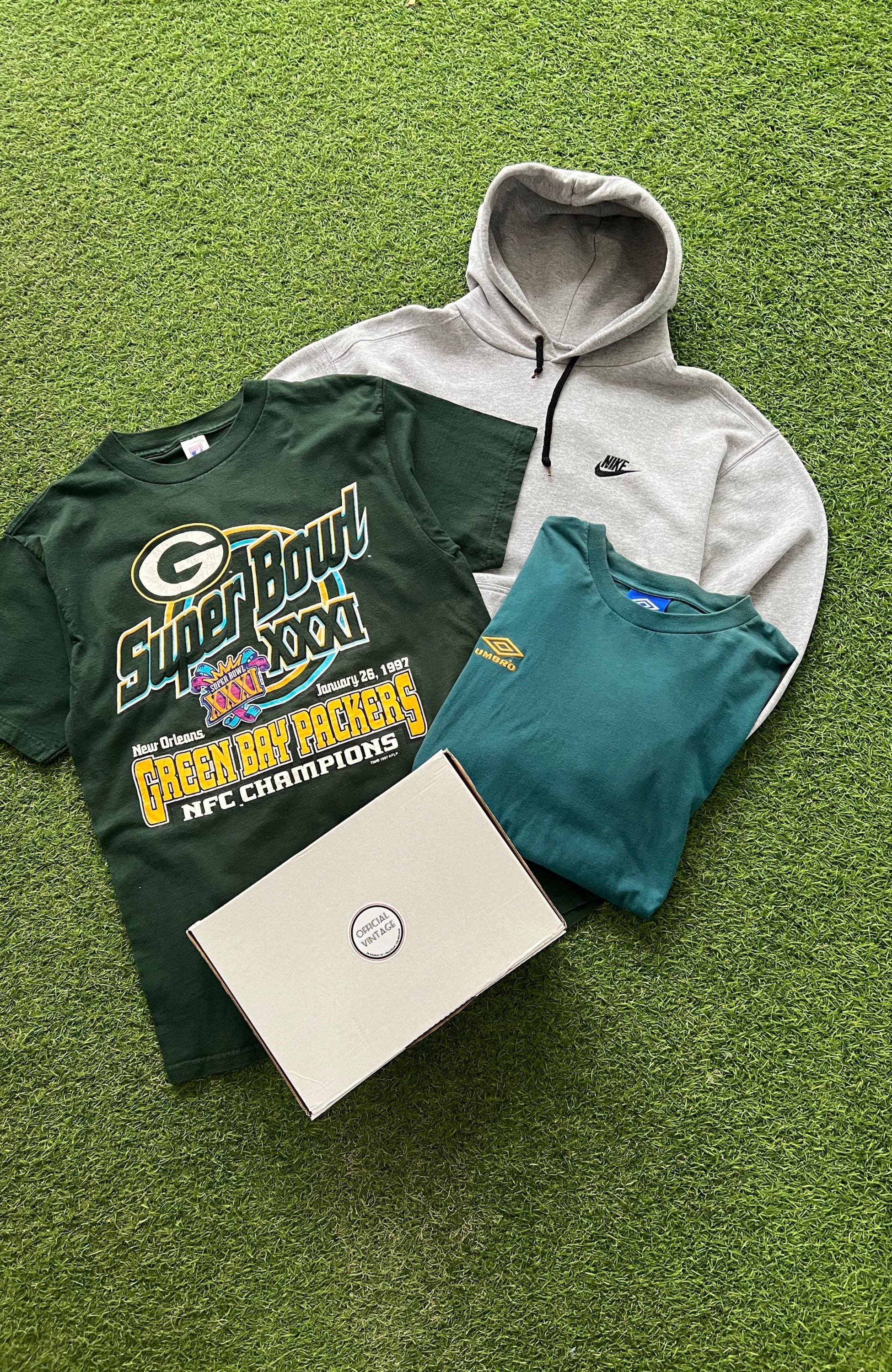 VINTAGE MIXED MYSTERY BOX - Image 3