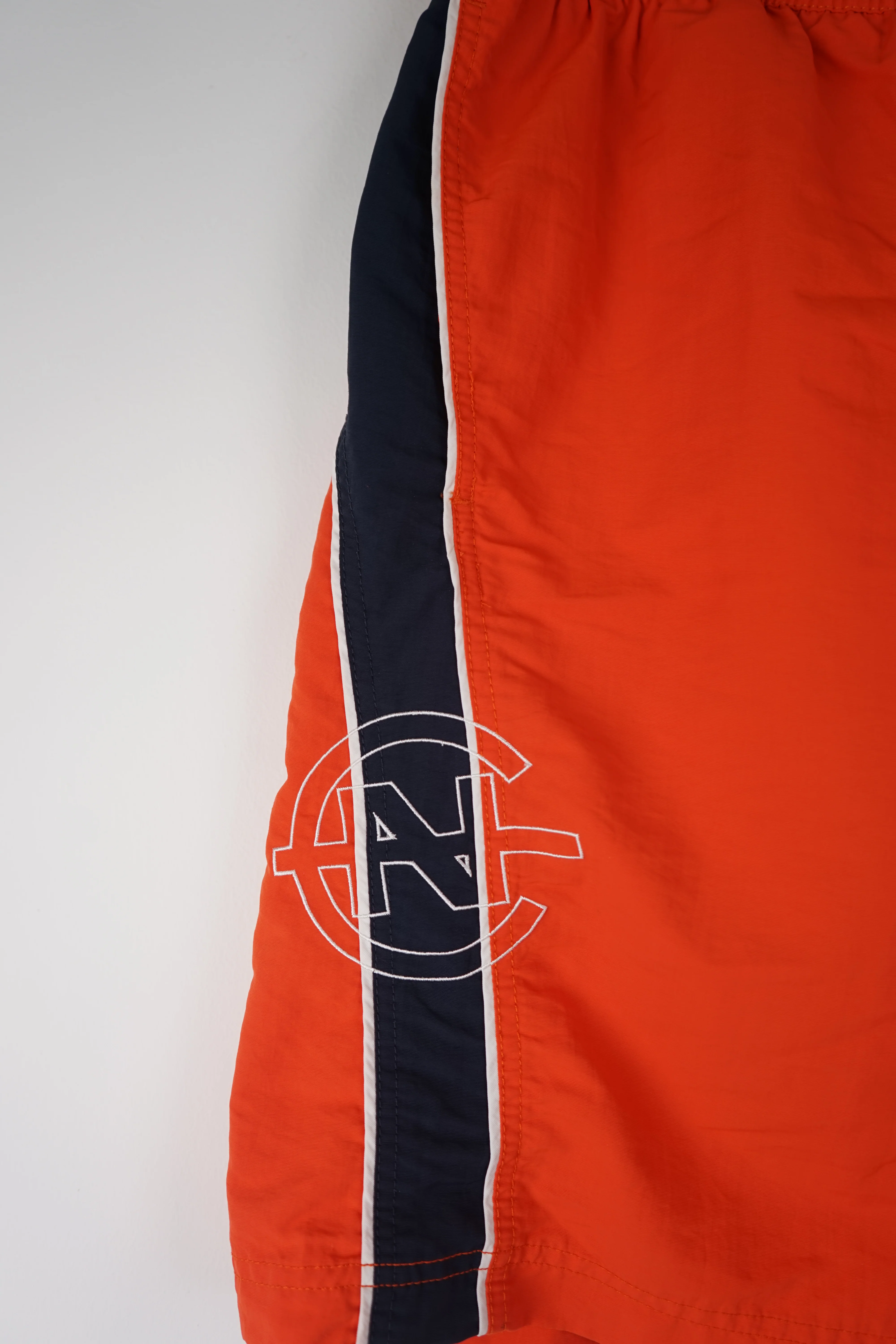 VINTAGE NAUTICA COMPETITION SHORTS W44 - Image 2