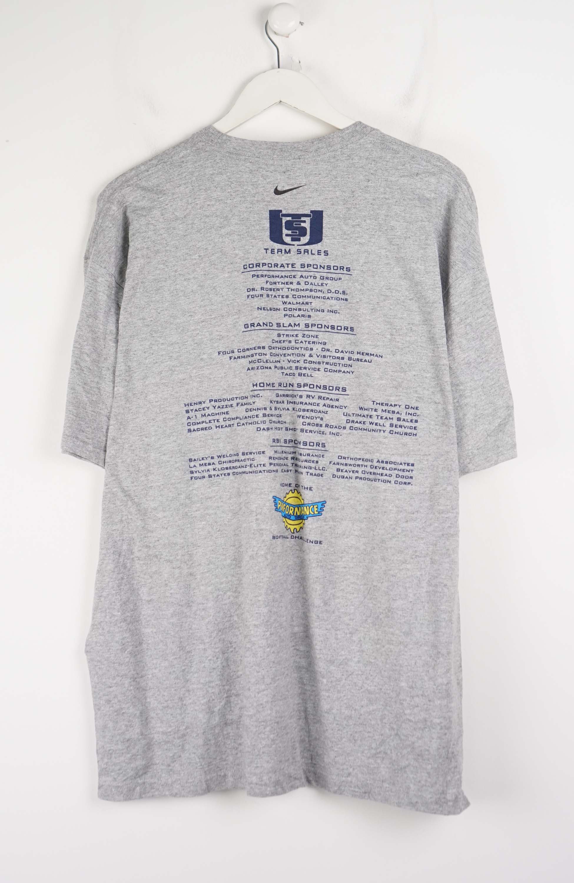 VINTAGE NIKE 2009 PERFORMANCE AUTO SOFTBALL CHALLENGE T-SHIRT (XL) - Image 2