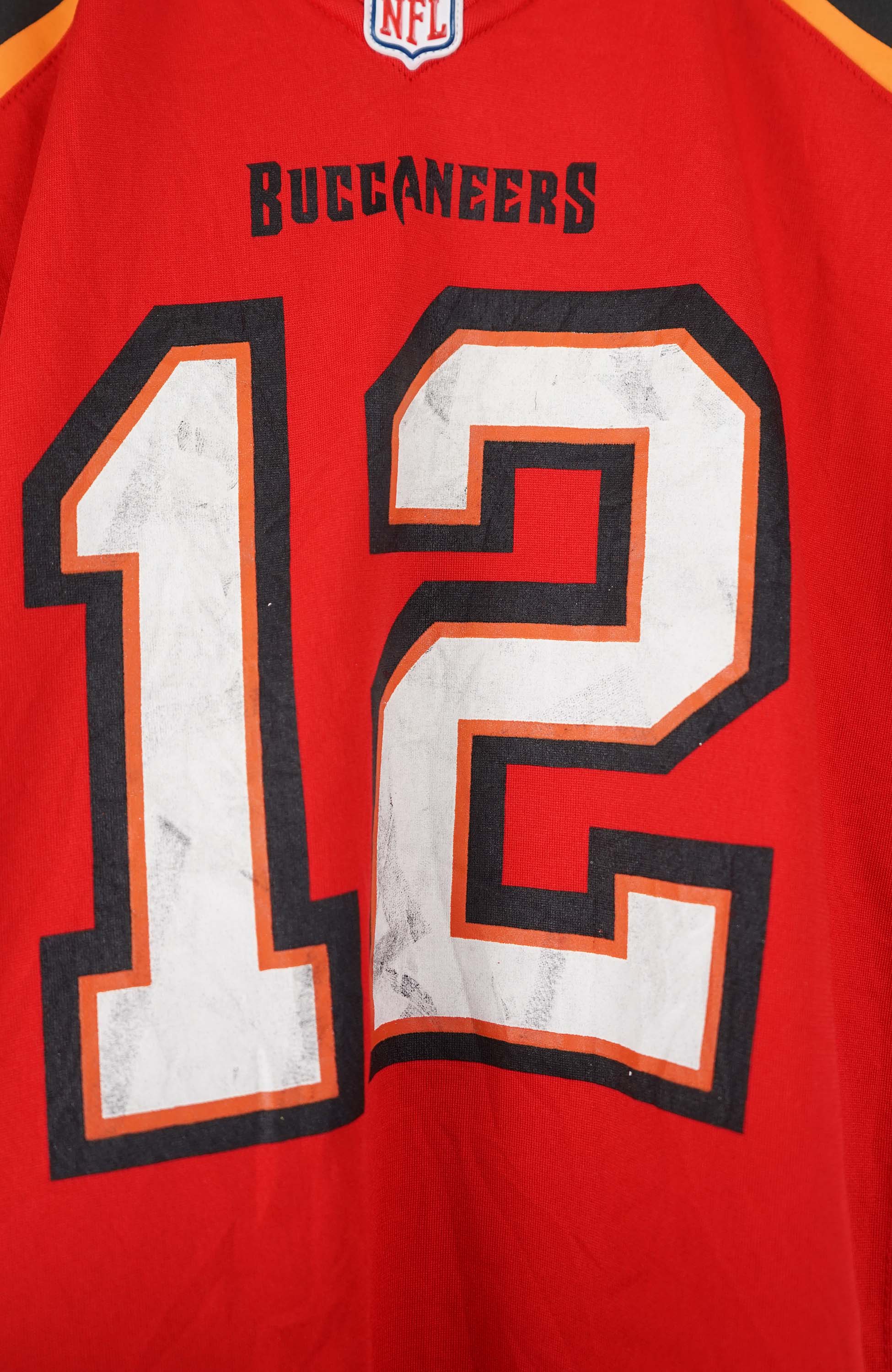 VINTAGE NFL BUCCANEERS JERSEY (S) - Image 4