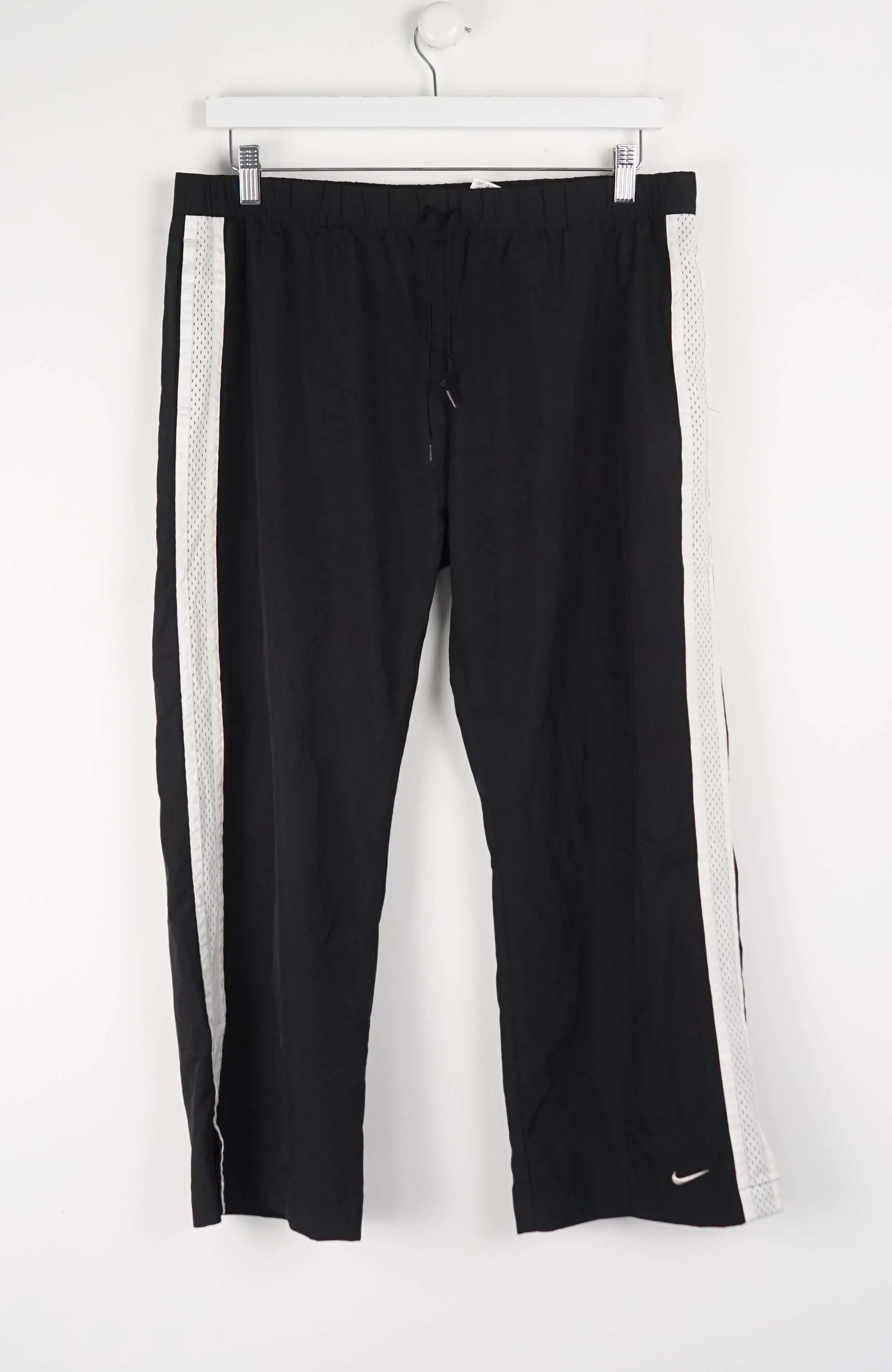 VINTAGE NIKE 3/4 TRACK PANTS (L)