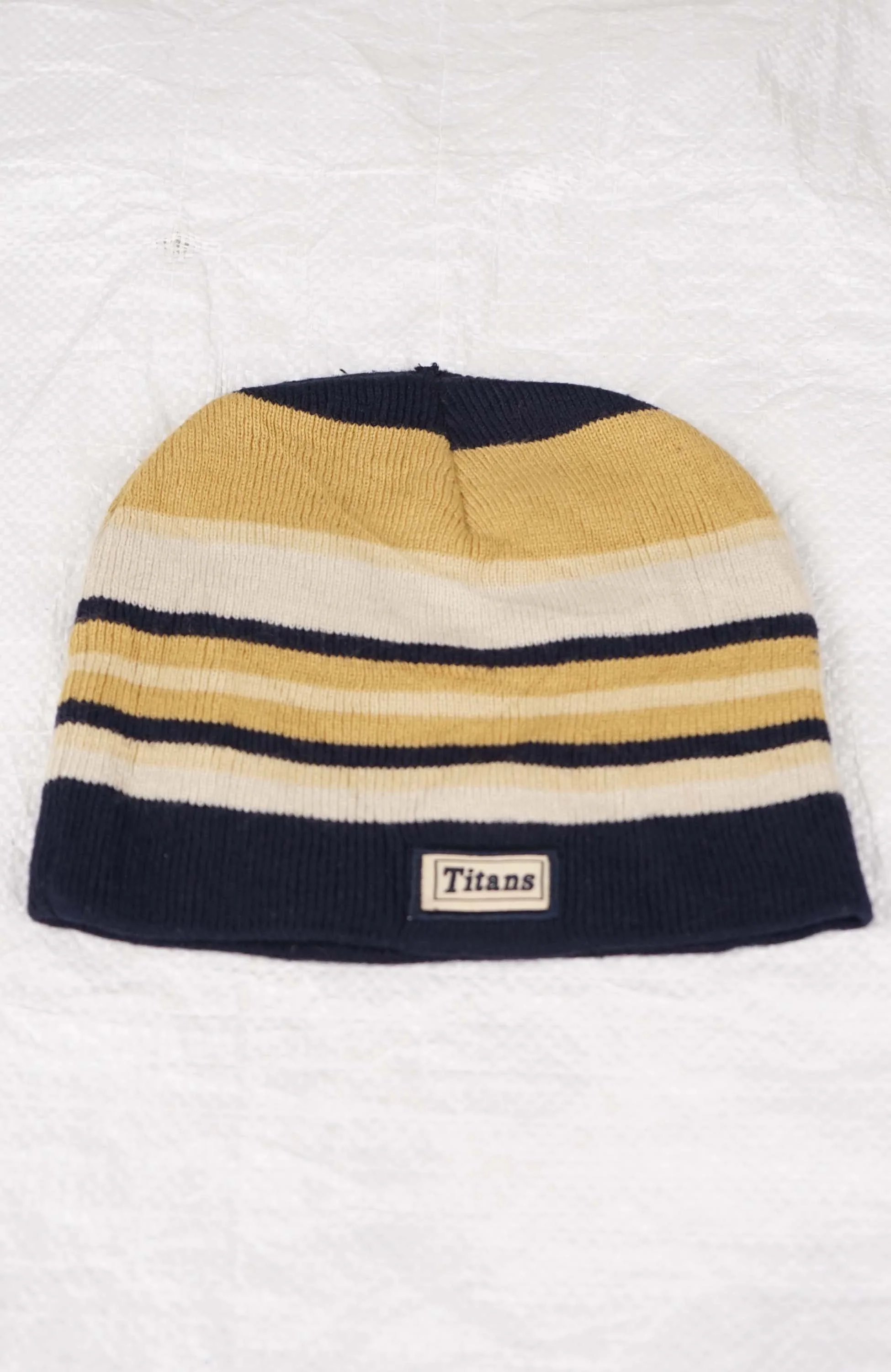 VINTAGE TITANS SKULL BEANIE