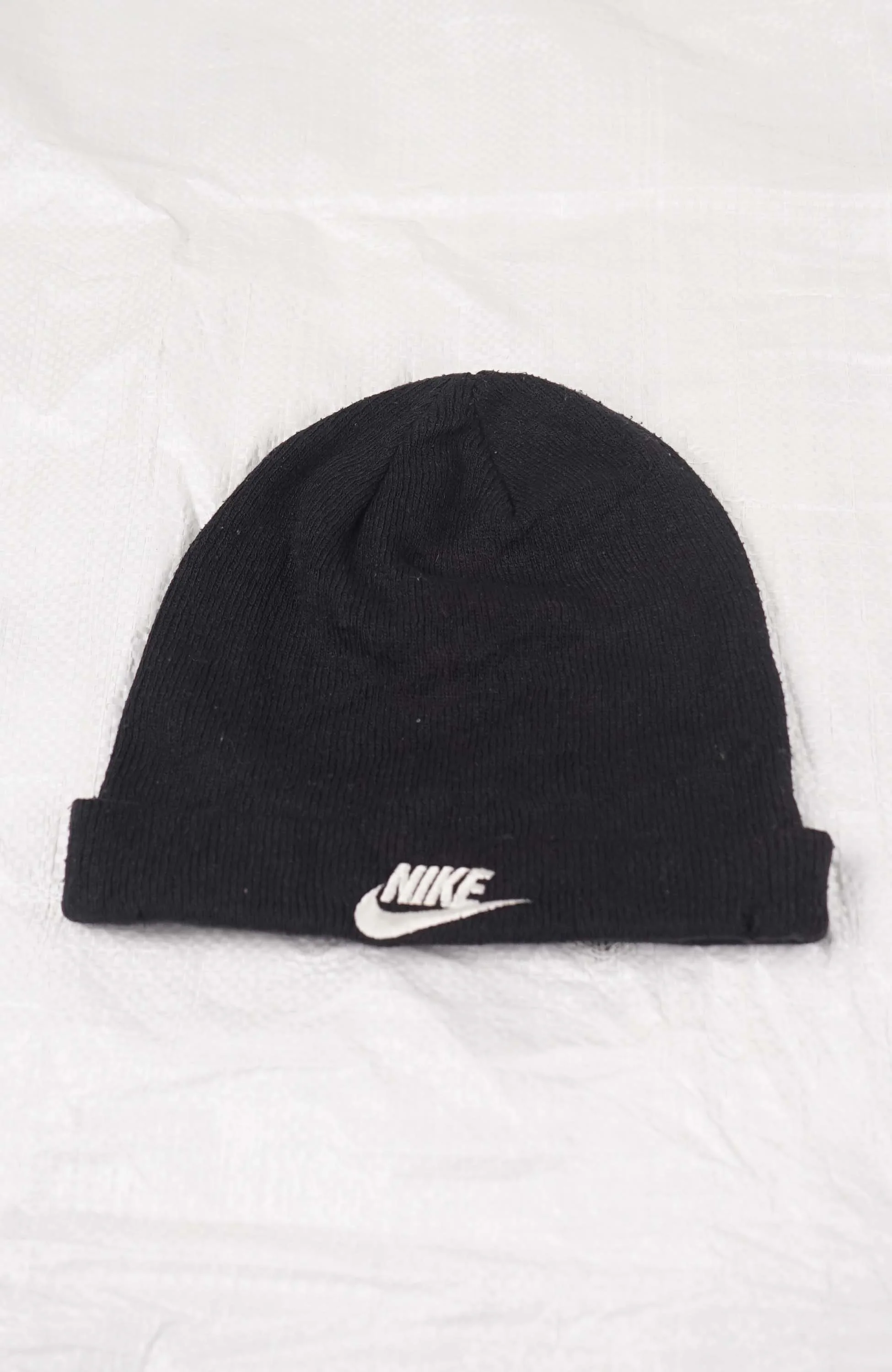 VINTAGE NIKE BEANIE