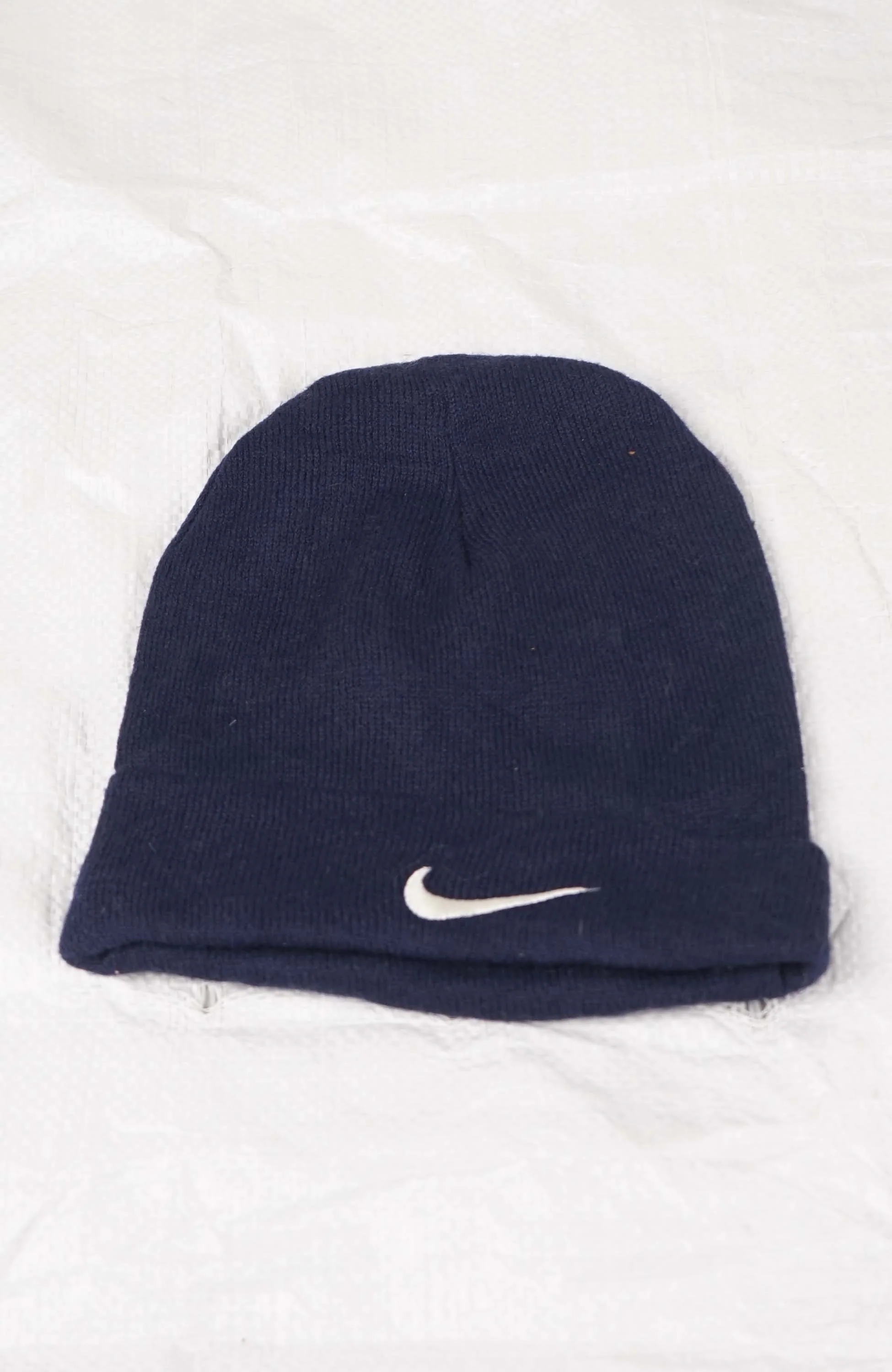 VINTAGE NIKE BEANIE