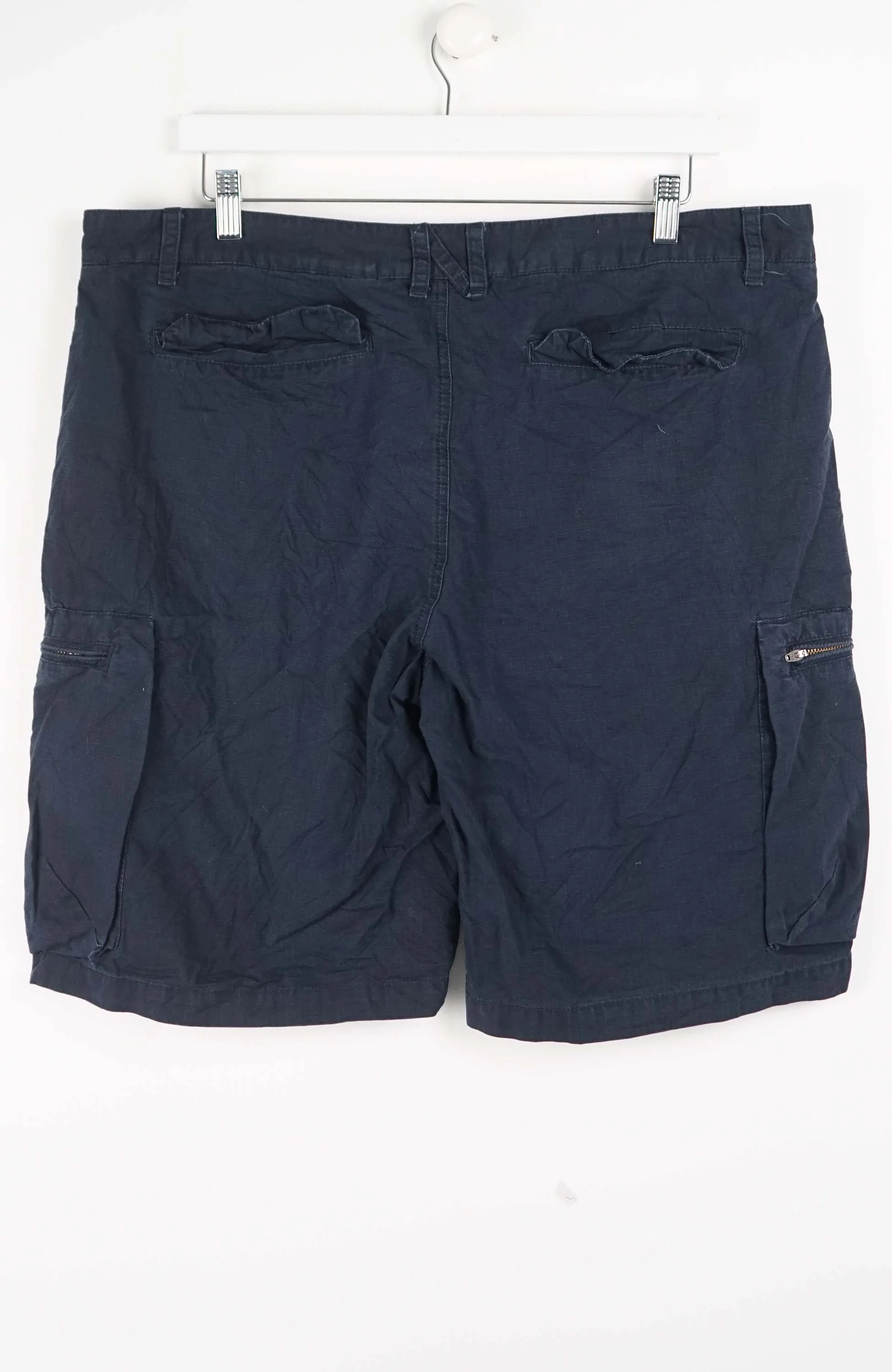 VINTAGE NIKE CARGO SHORTS W38 - Image 3