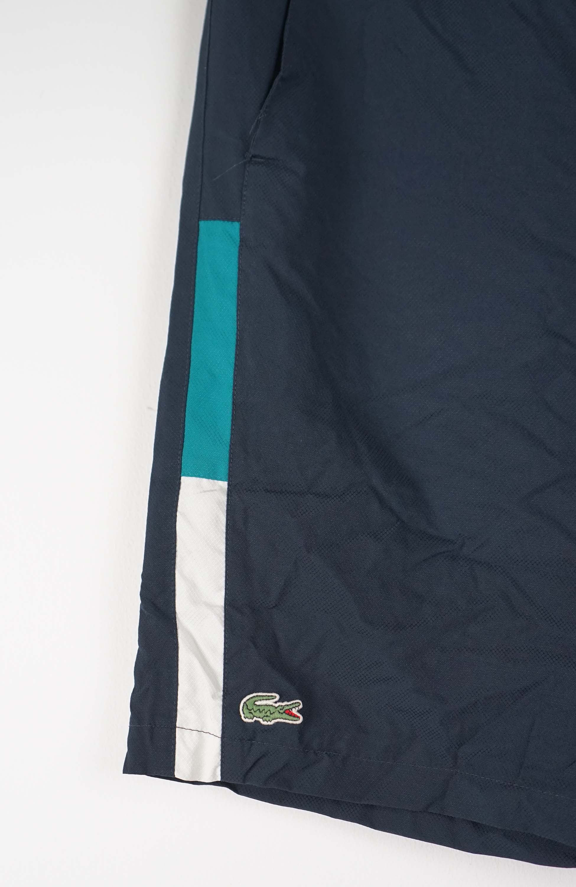 VINTAGE LACOSTE ACTIVE SHORTS W34 - Image 2