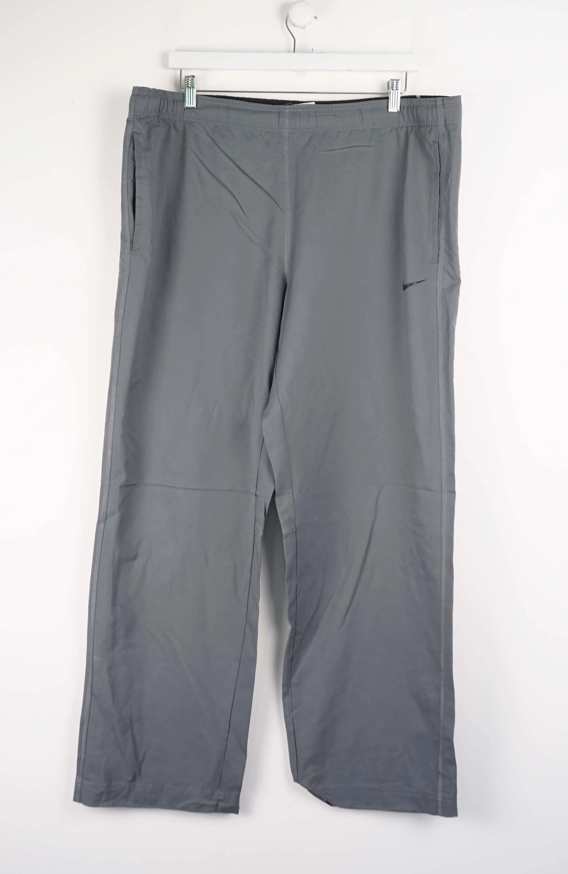 VINTAGE NIKE TRACK PANTS (XXL)
