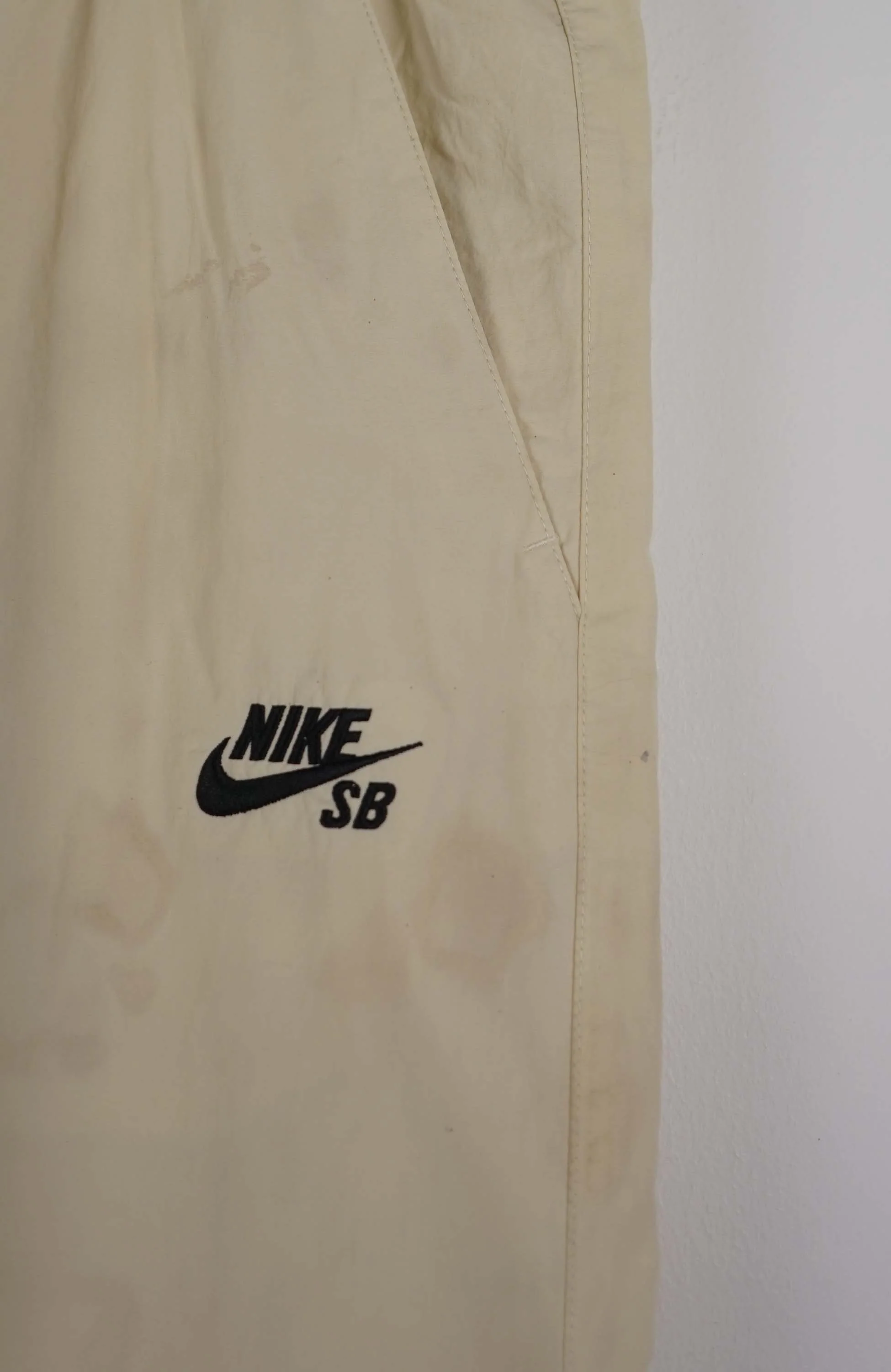 VINTAGE NIKE TRACK PANTS (XL) - Image 2