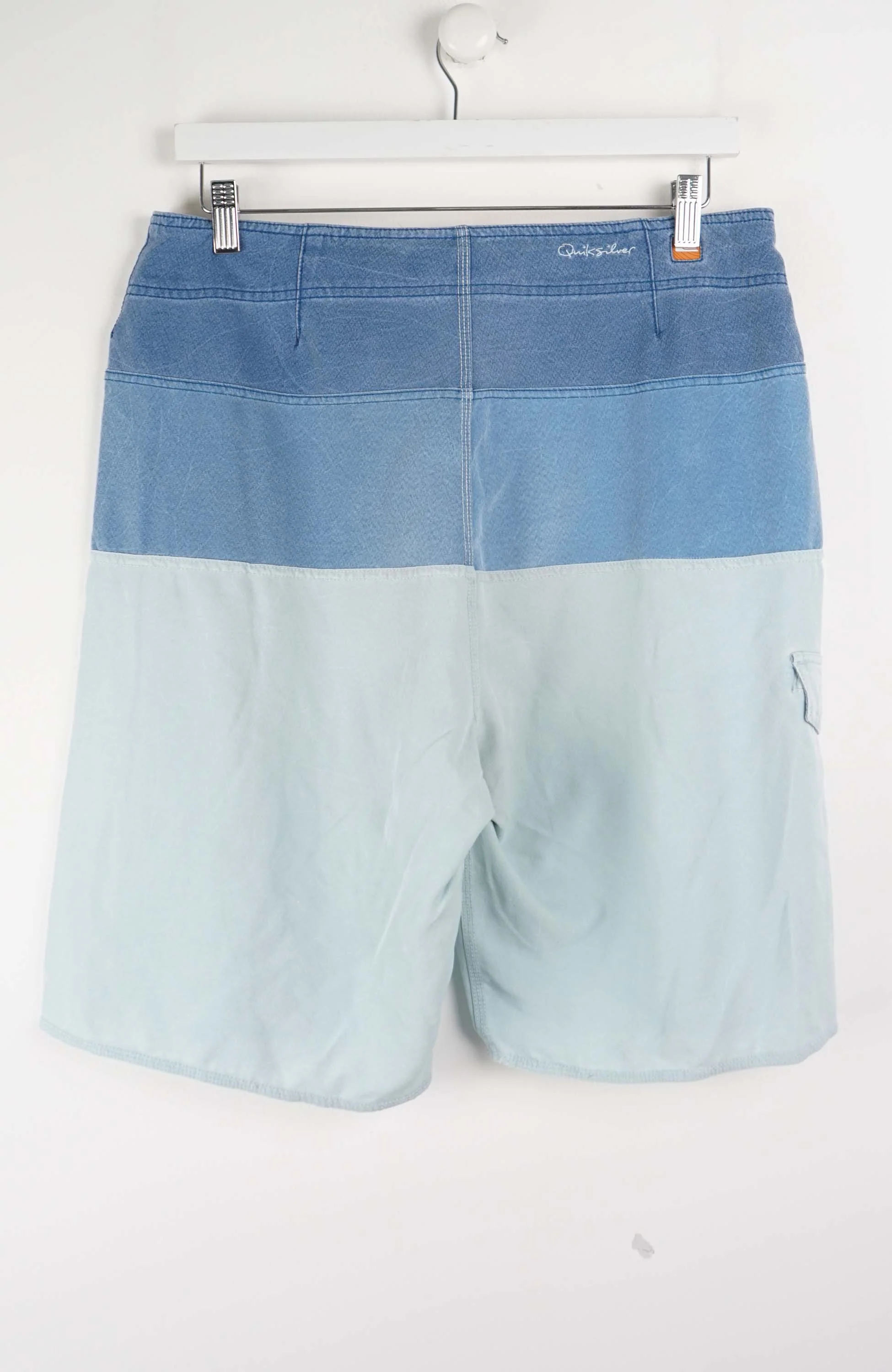 VINTAGE QUIKSILVER BOARD SHORTS W33 - Image 3