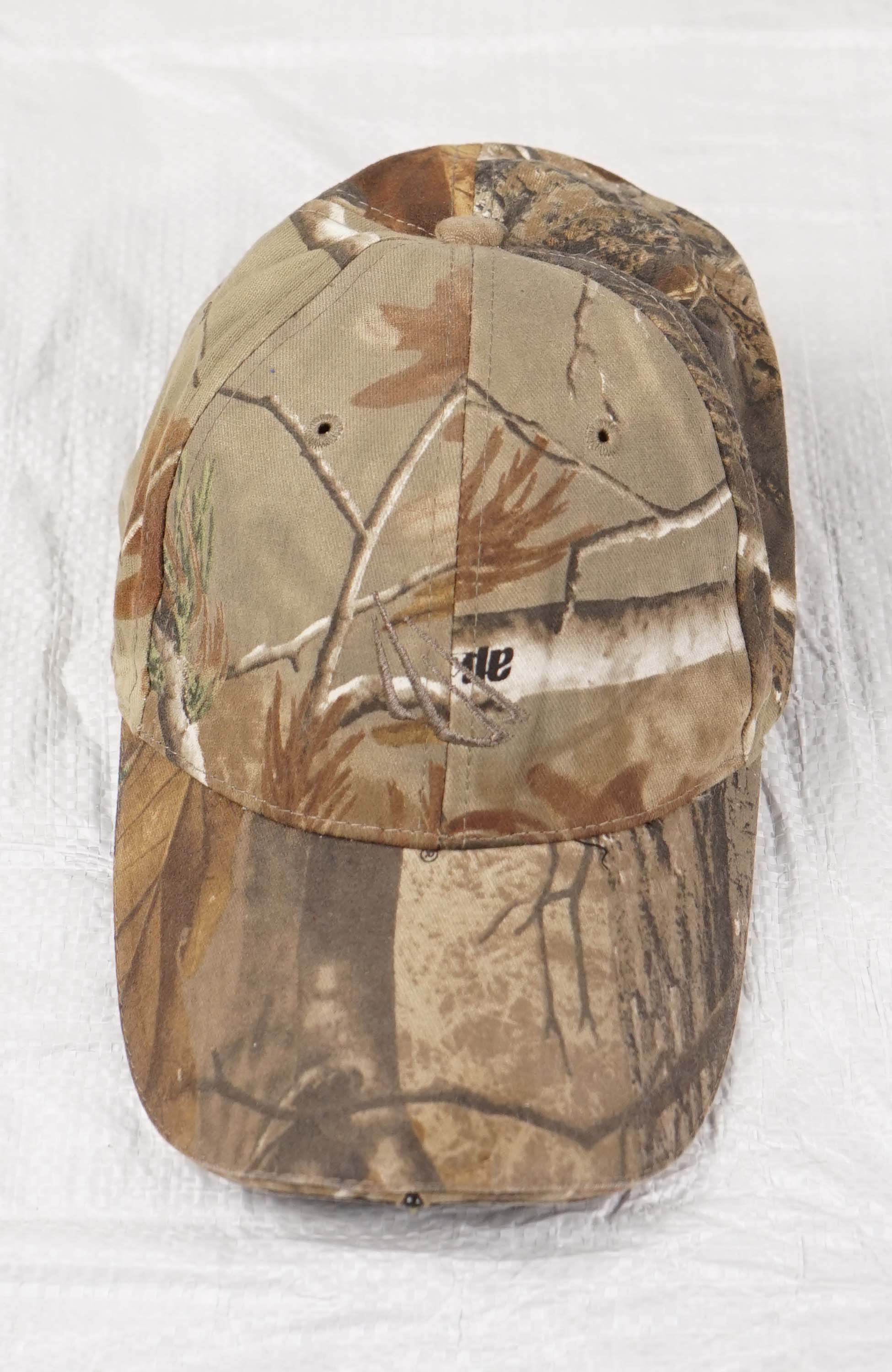 VINTAGE REAL TREE HAT