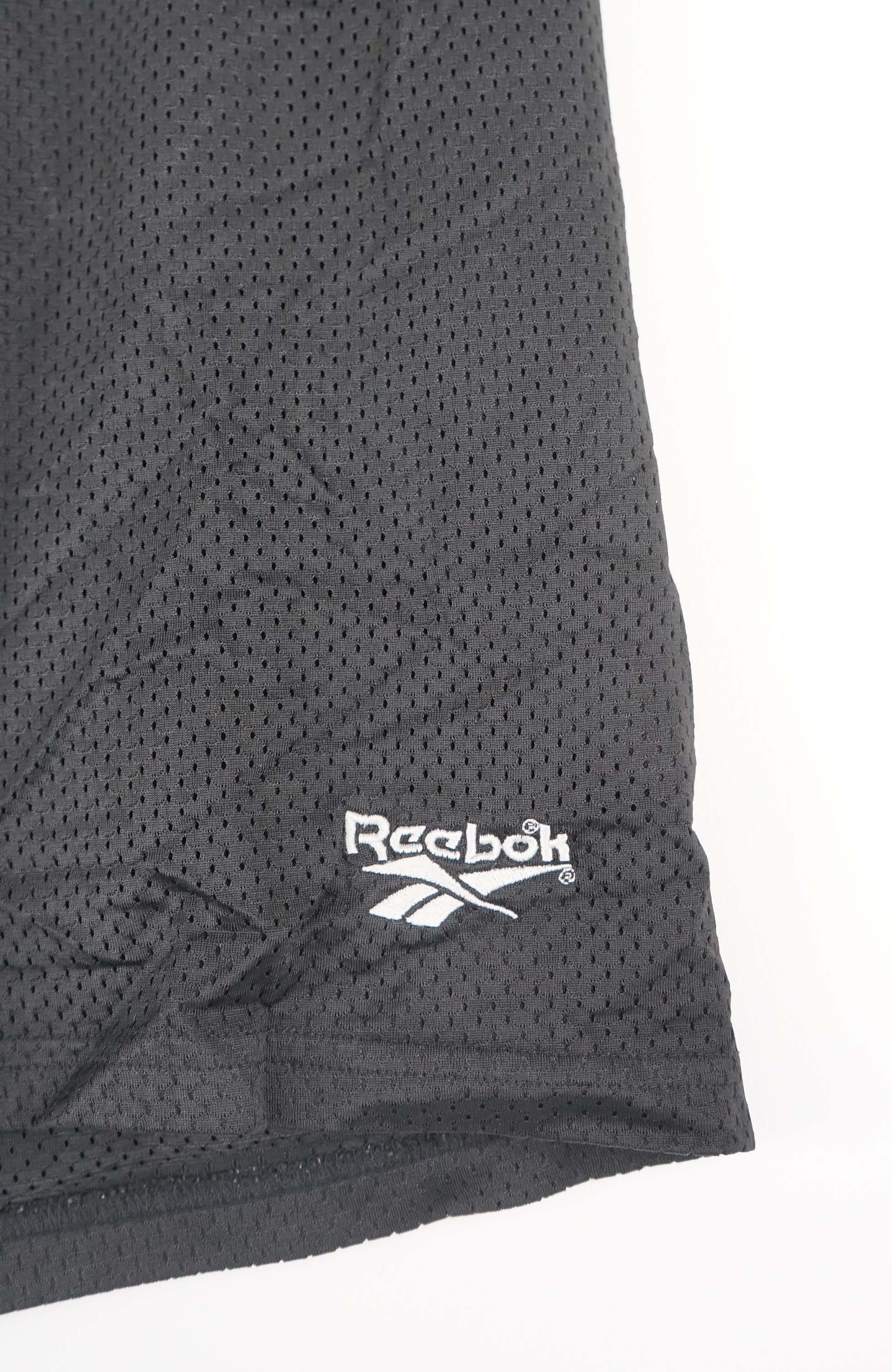 VINTAGE REEBOK SHORTS W32 - Image 2