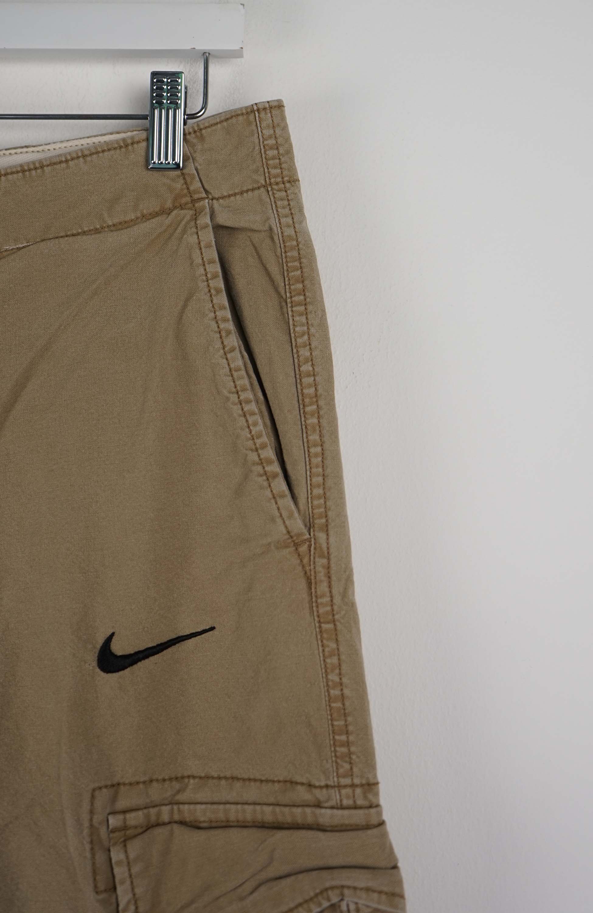 VINTAGE REWORK CARGO PANTS W32 - Image 2