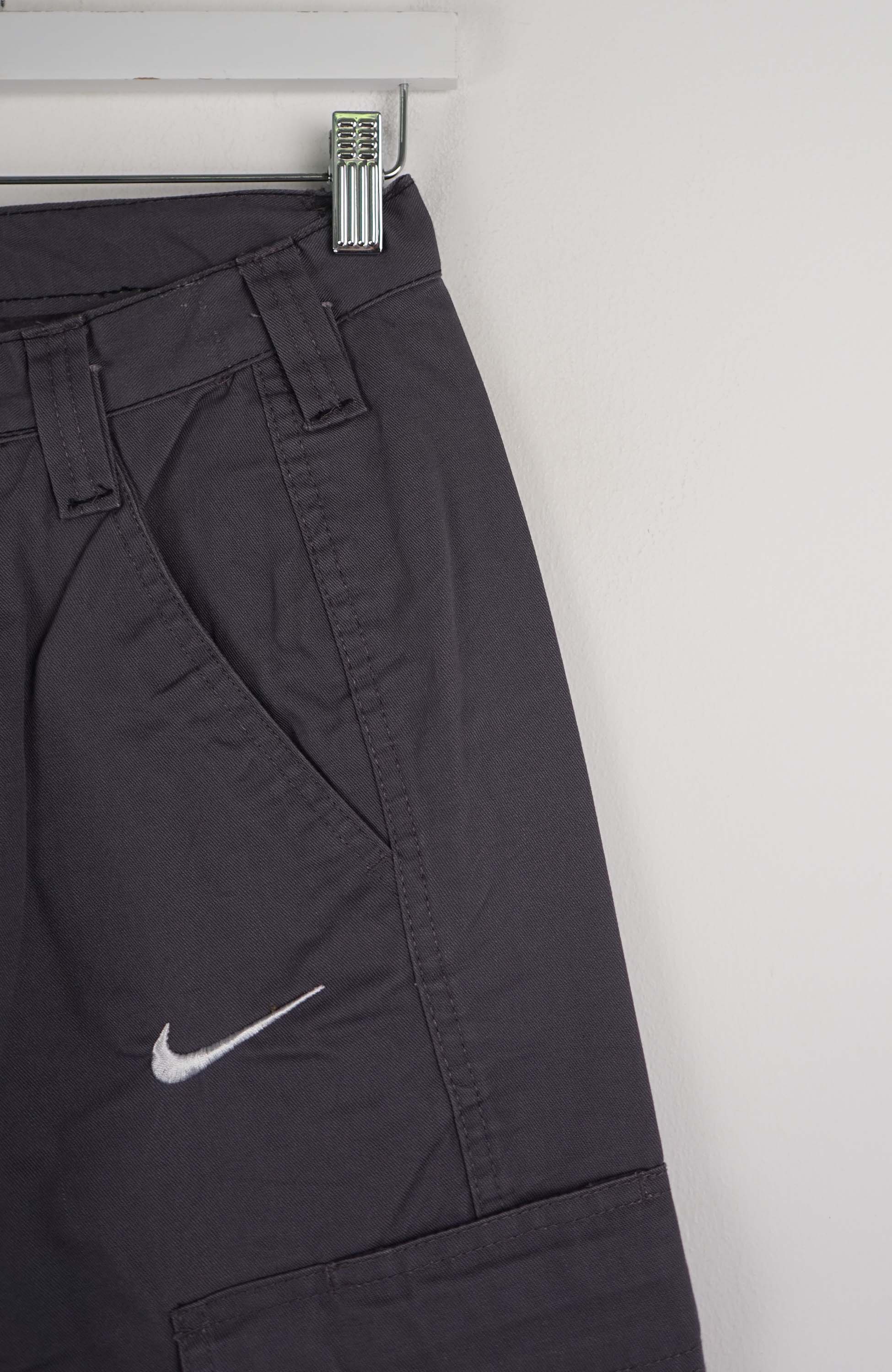 VINTAGE REWORK CARGO PANTS W28 - Image 2