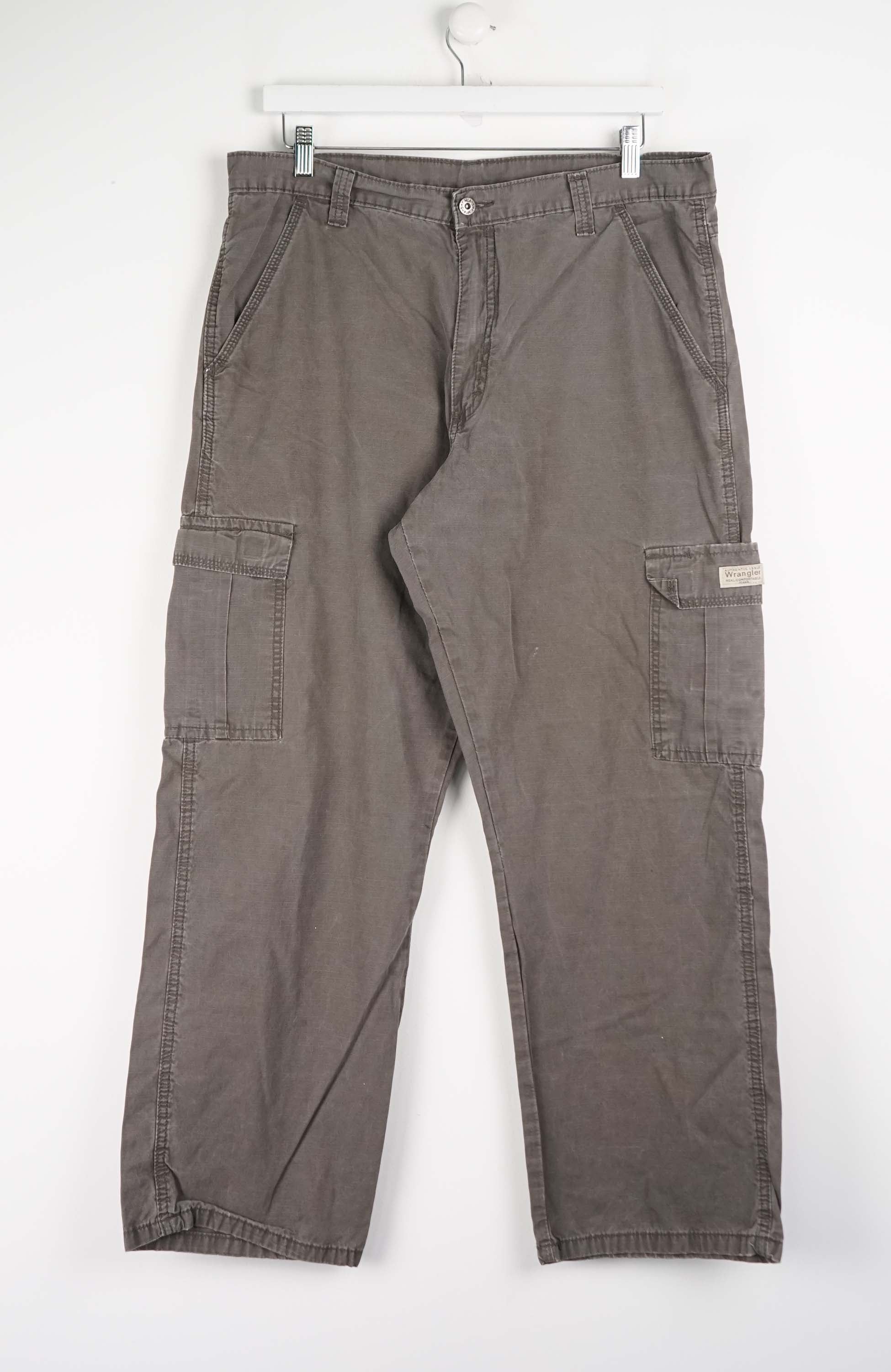 VINTAGE WRANGLER CARGO PANTS W37