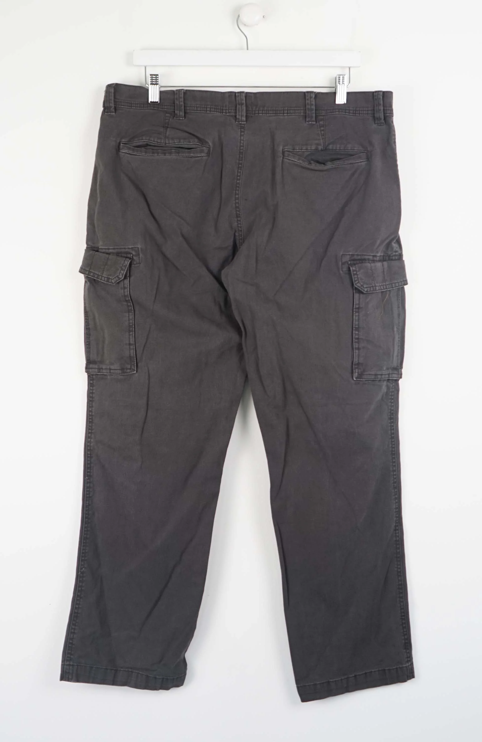 VINTAGE REWORK CARGO PANTS W38 - Image 3