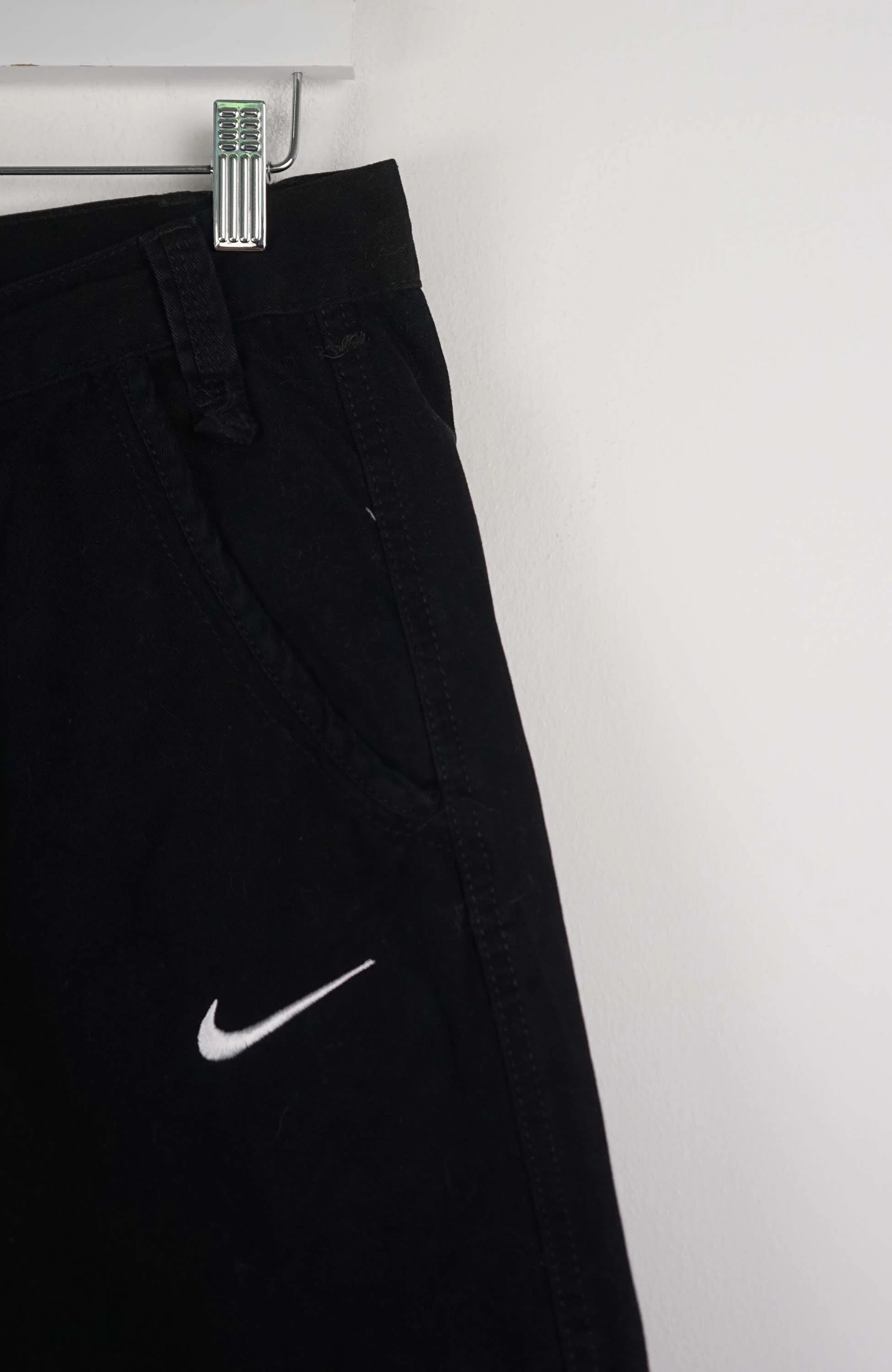 VINTAGE REWORK CARGO SHORTS W31 - Image 2