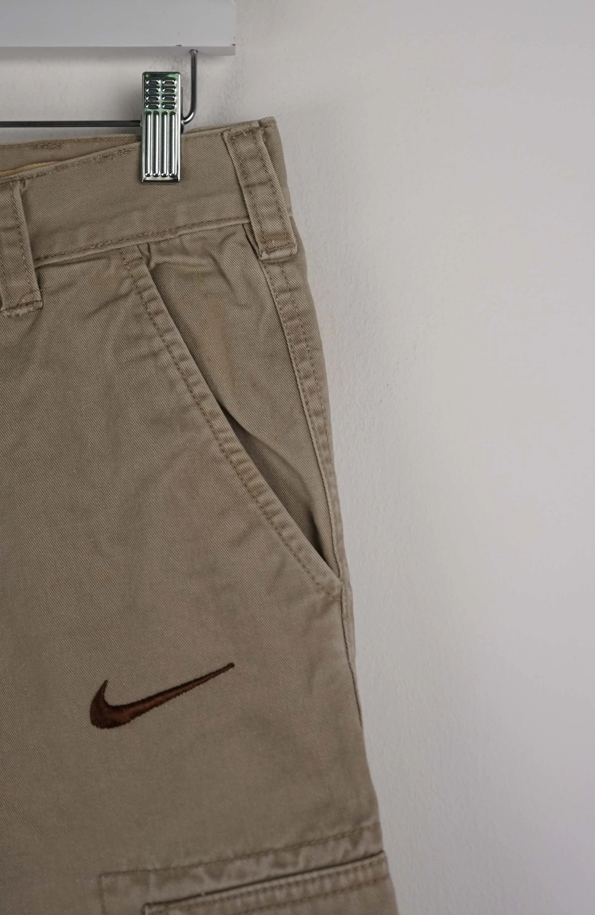 VINTAGE REWORK CARGO SHORTS W30 - Image 2