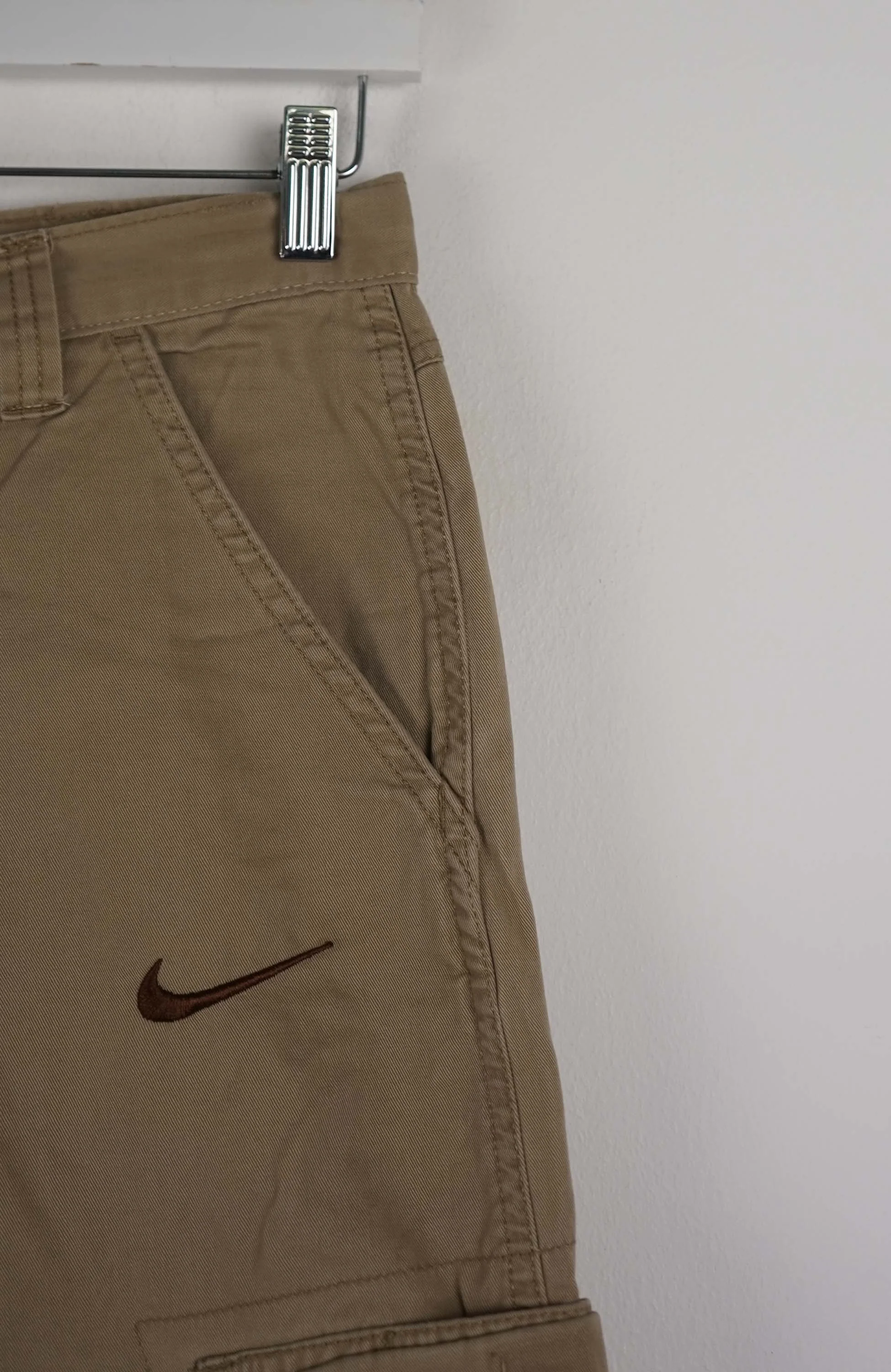 VINTAGE REWORK CARGO SHORTS W28 - Image 2