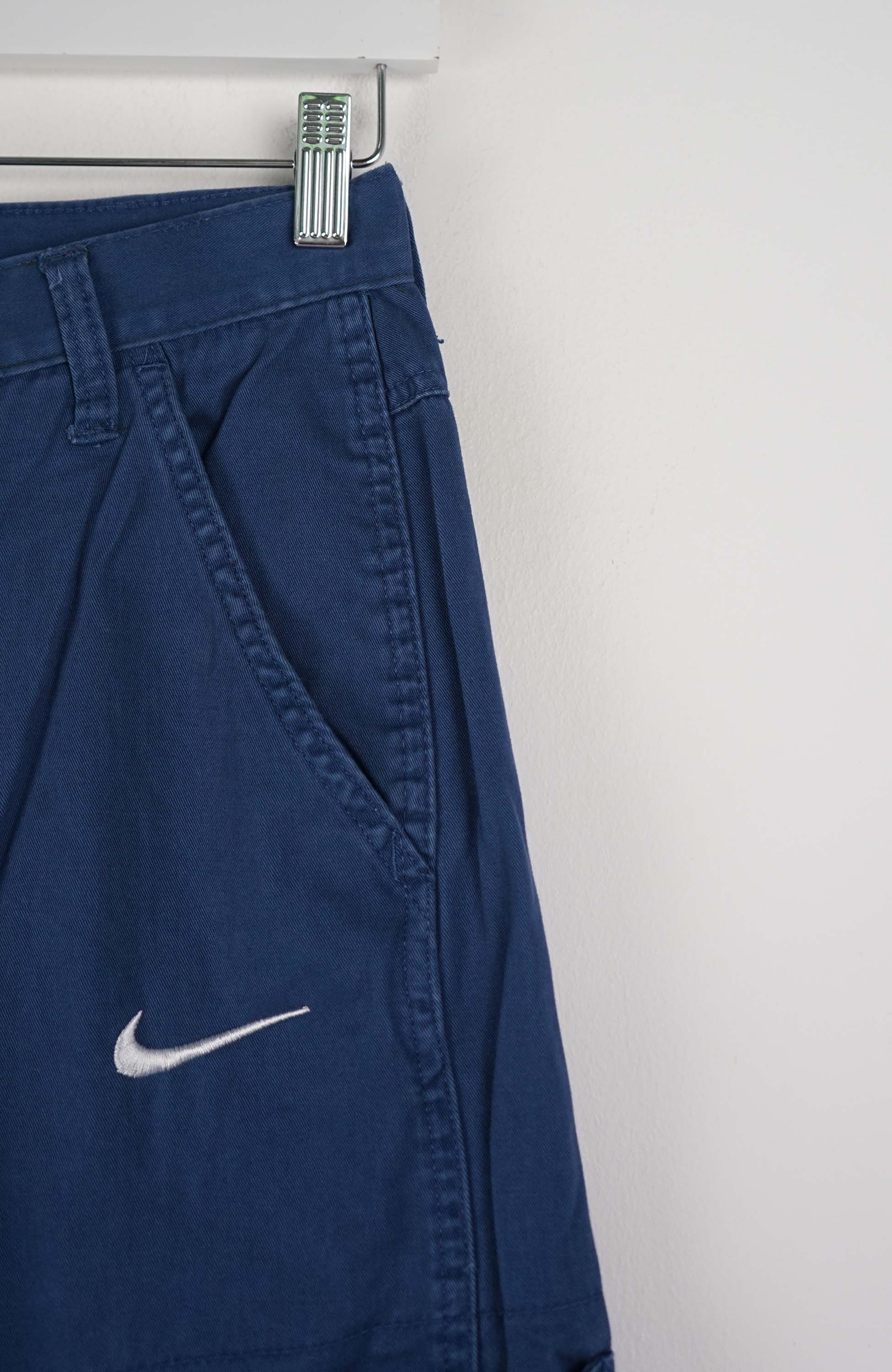VINTAGE REWORK CARGO SHORTS W27 - Image 2