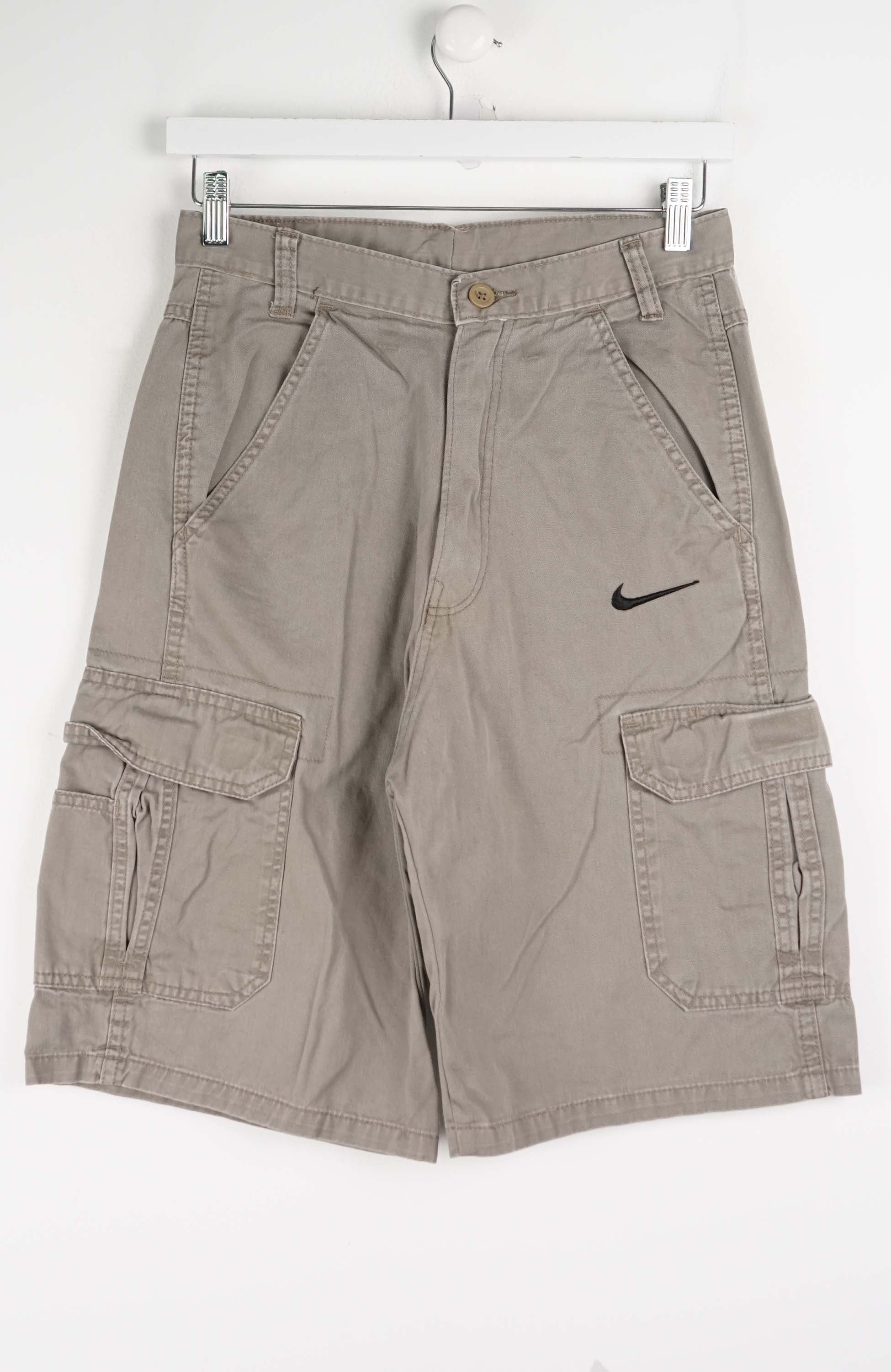 VINTAGE REWORK CARGO SHORTS W28