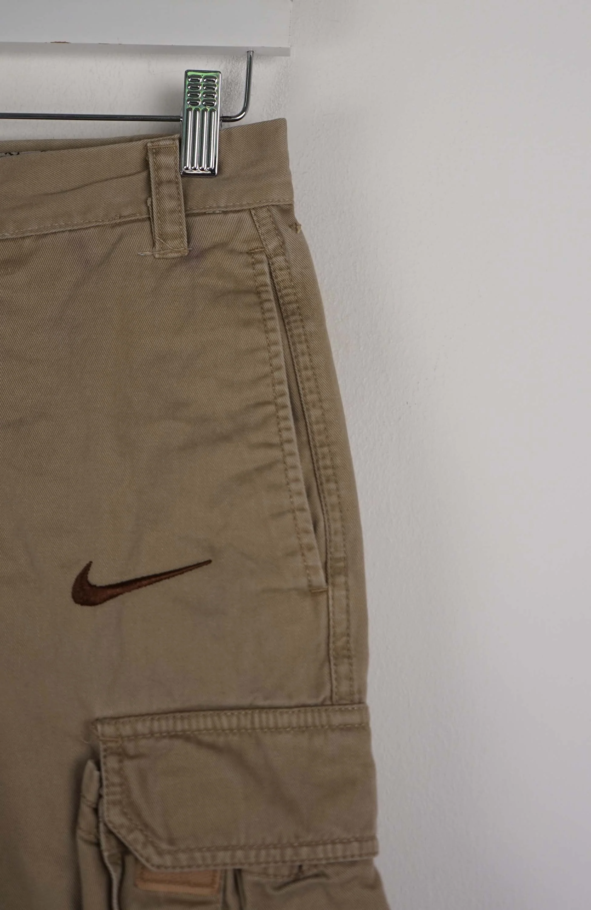VINTAGE REWORK CARGO SHORTS W28 - Image 2