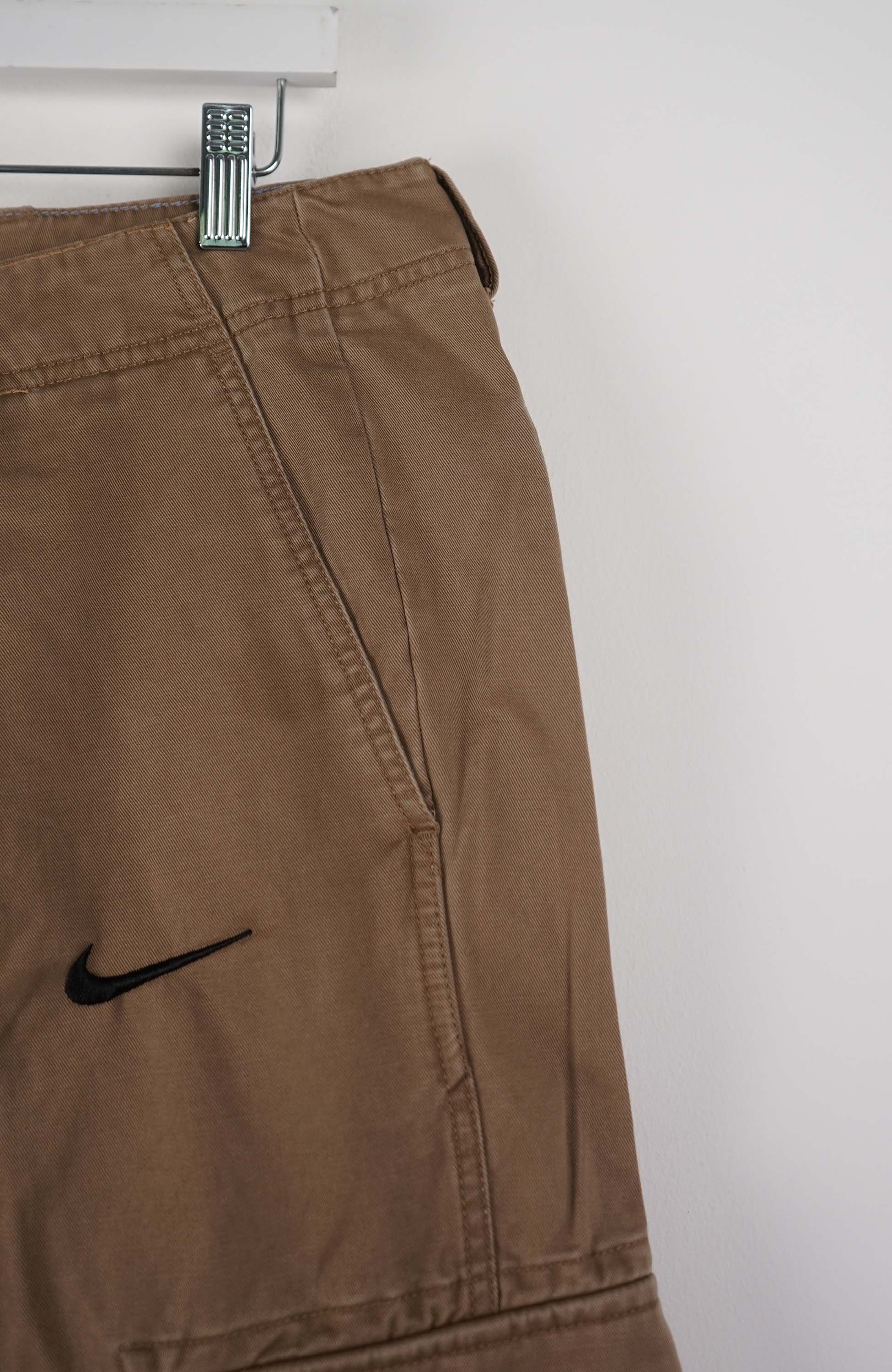 VINTAGE REWORK CARGO SHORTS W34 - Image 2