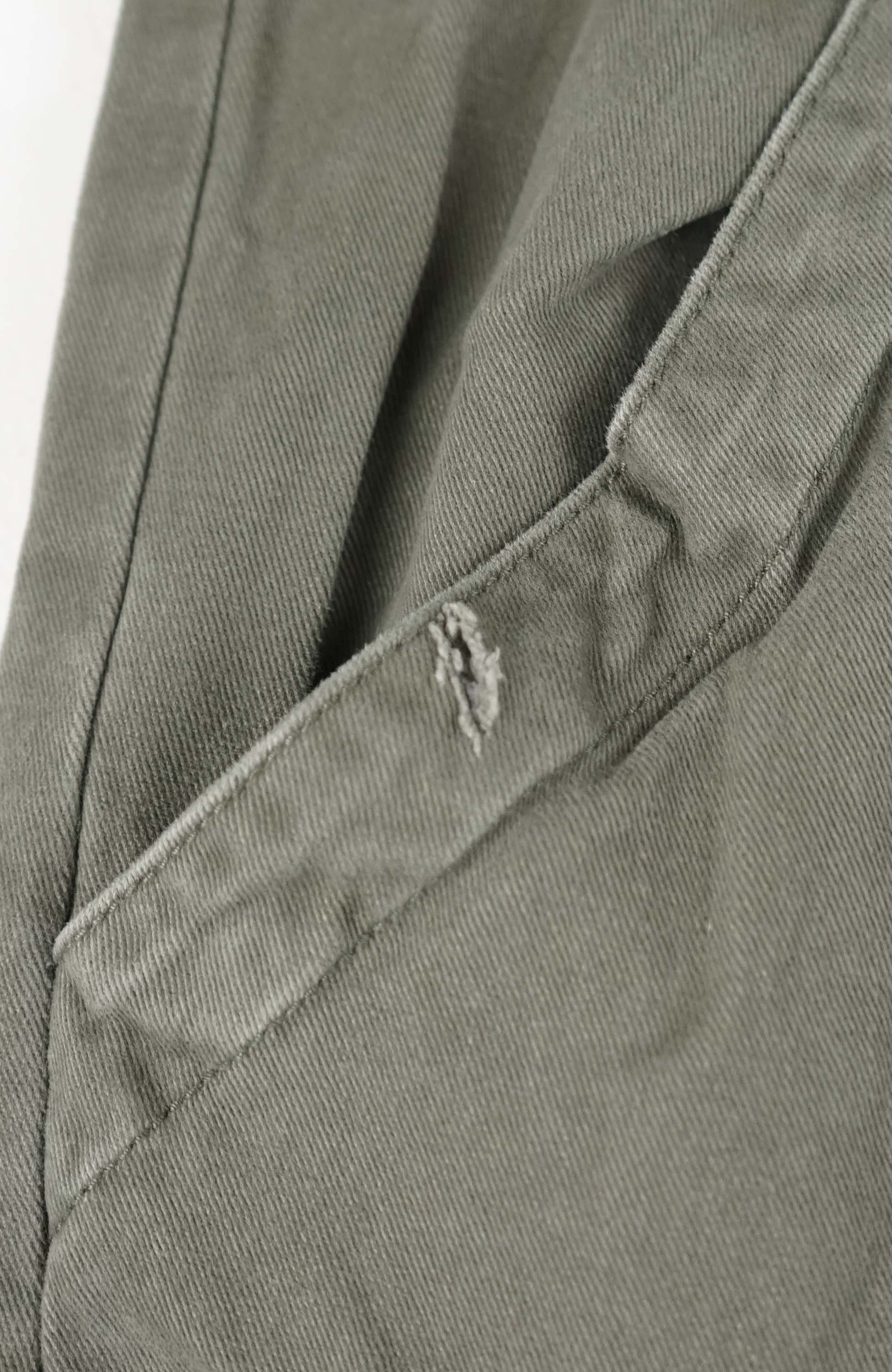 VINTAGE REWORK CARGO SHORTS W32 - Image 3