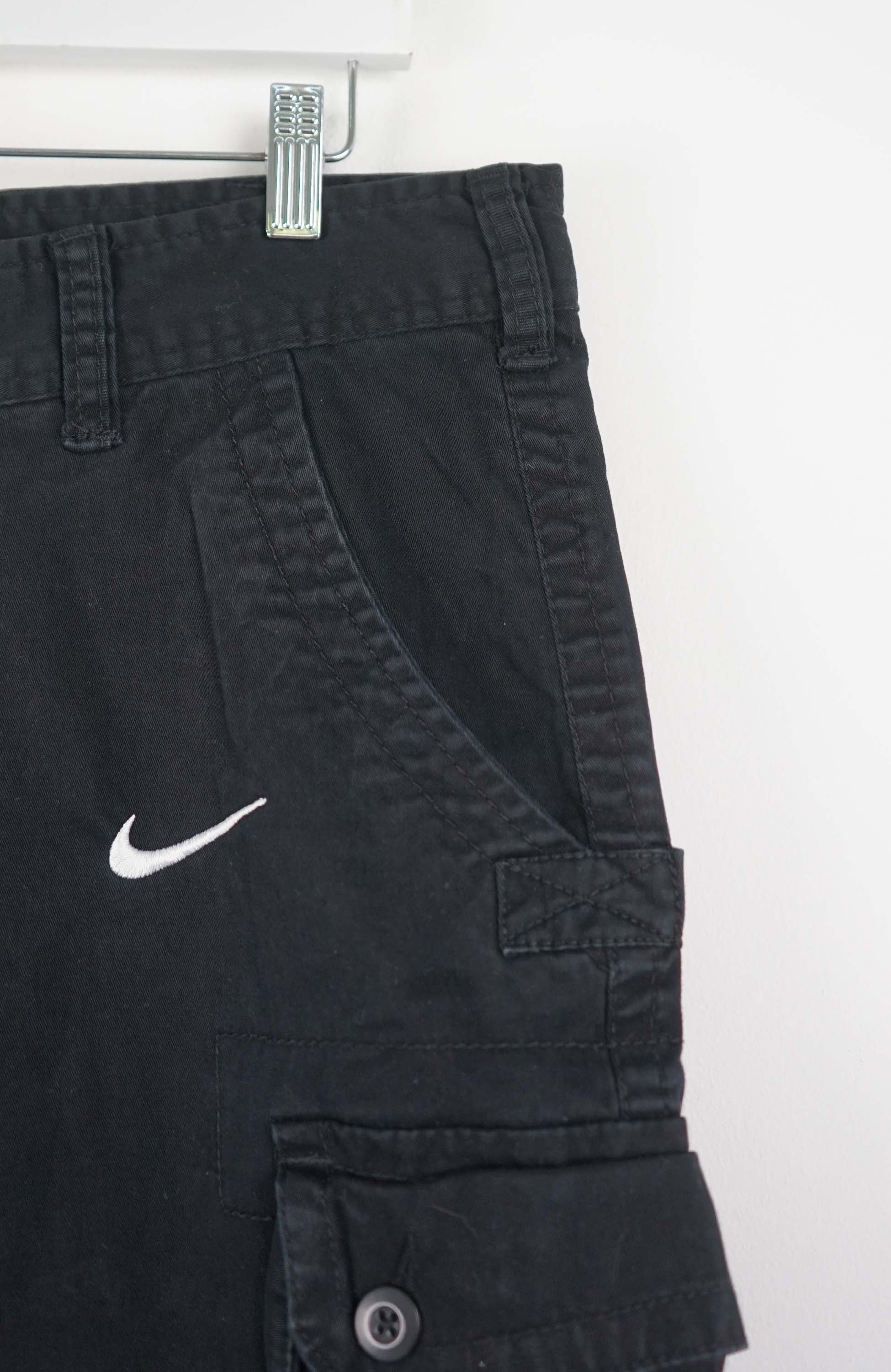 VINTAGE REWORK CARGO SHORTS W38 - Image 2