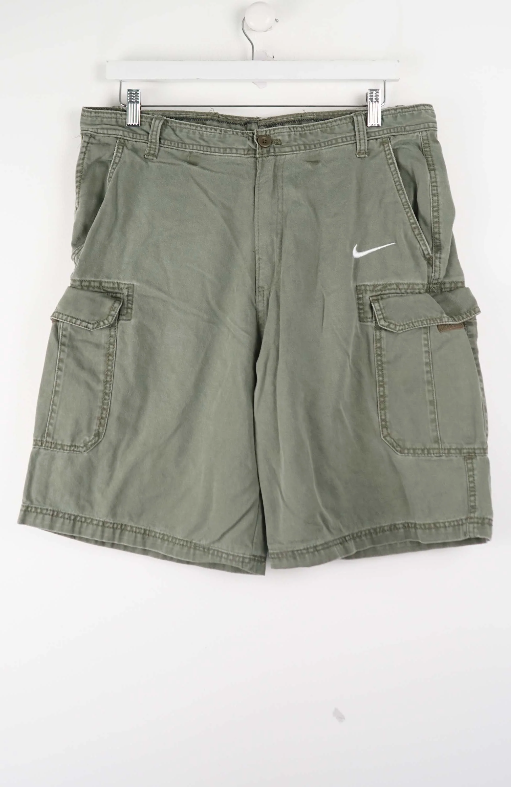 VINTAGE REWORK CARGO SHORTS W34