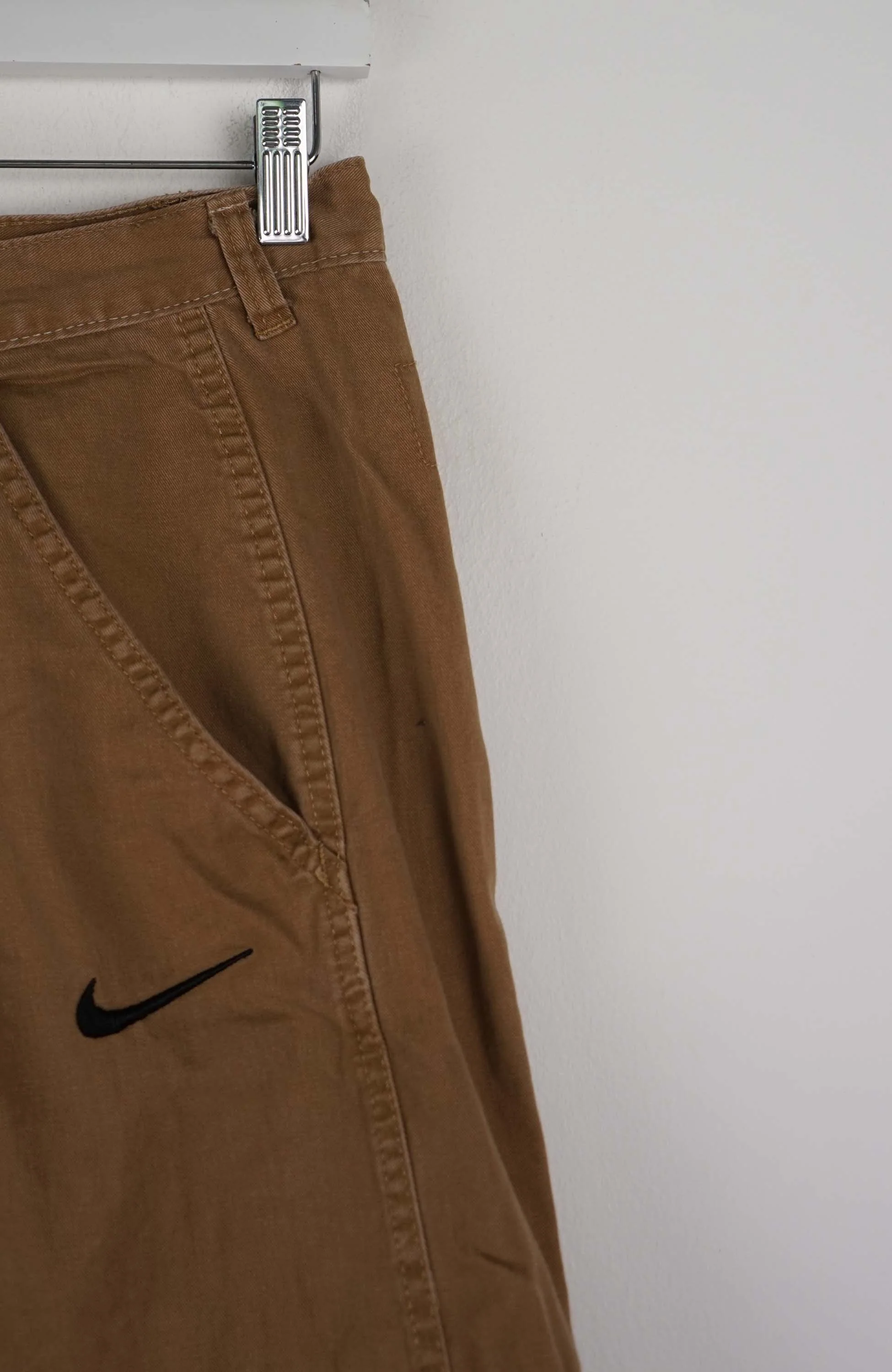VINTAGE REWORK CARGO SHORTS W30 - Image 2