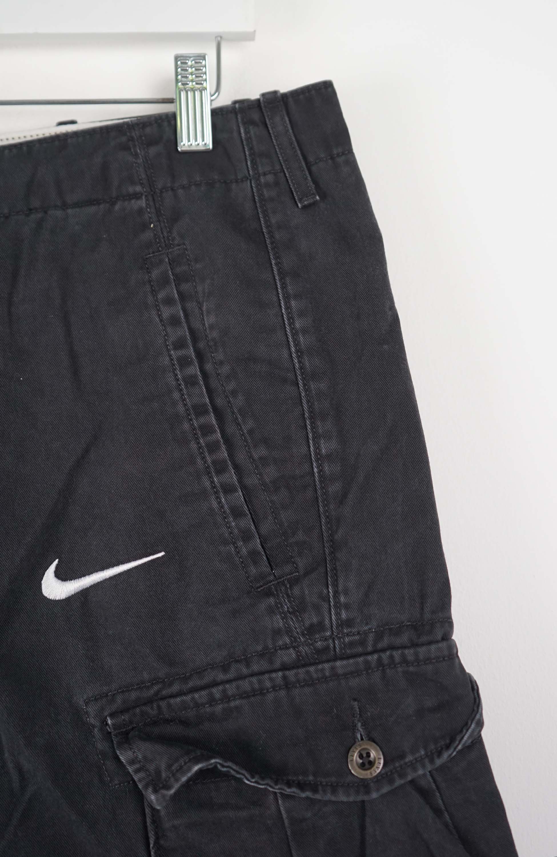 VINTAGE REWORK CARGO SHORTS W34 - Image 2