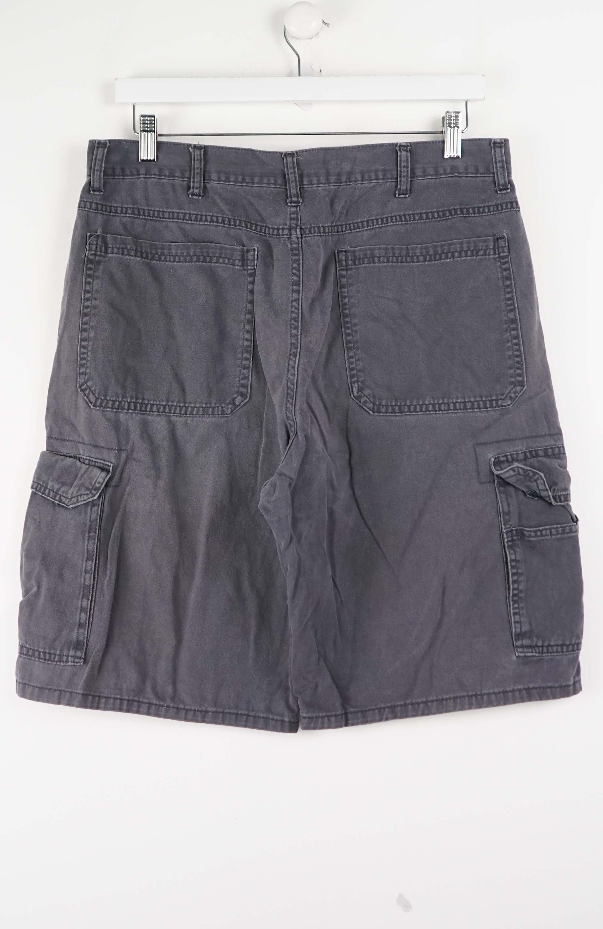 VINTAGE REWORK CARGO SHORTS W36 - Image 3