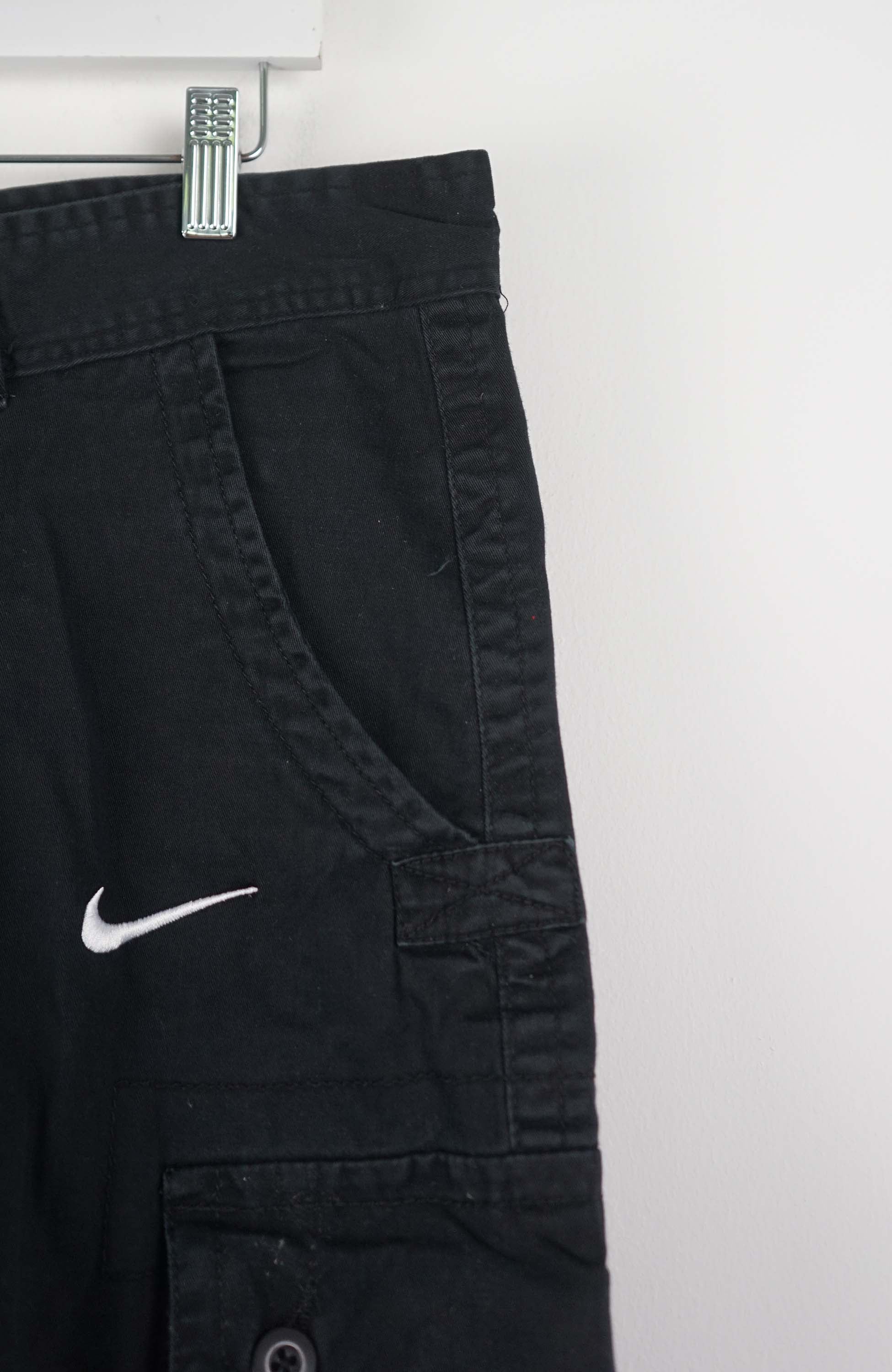 VINTAGE REWORK CARGO SHORTS W36 - Image 2