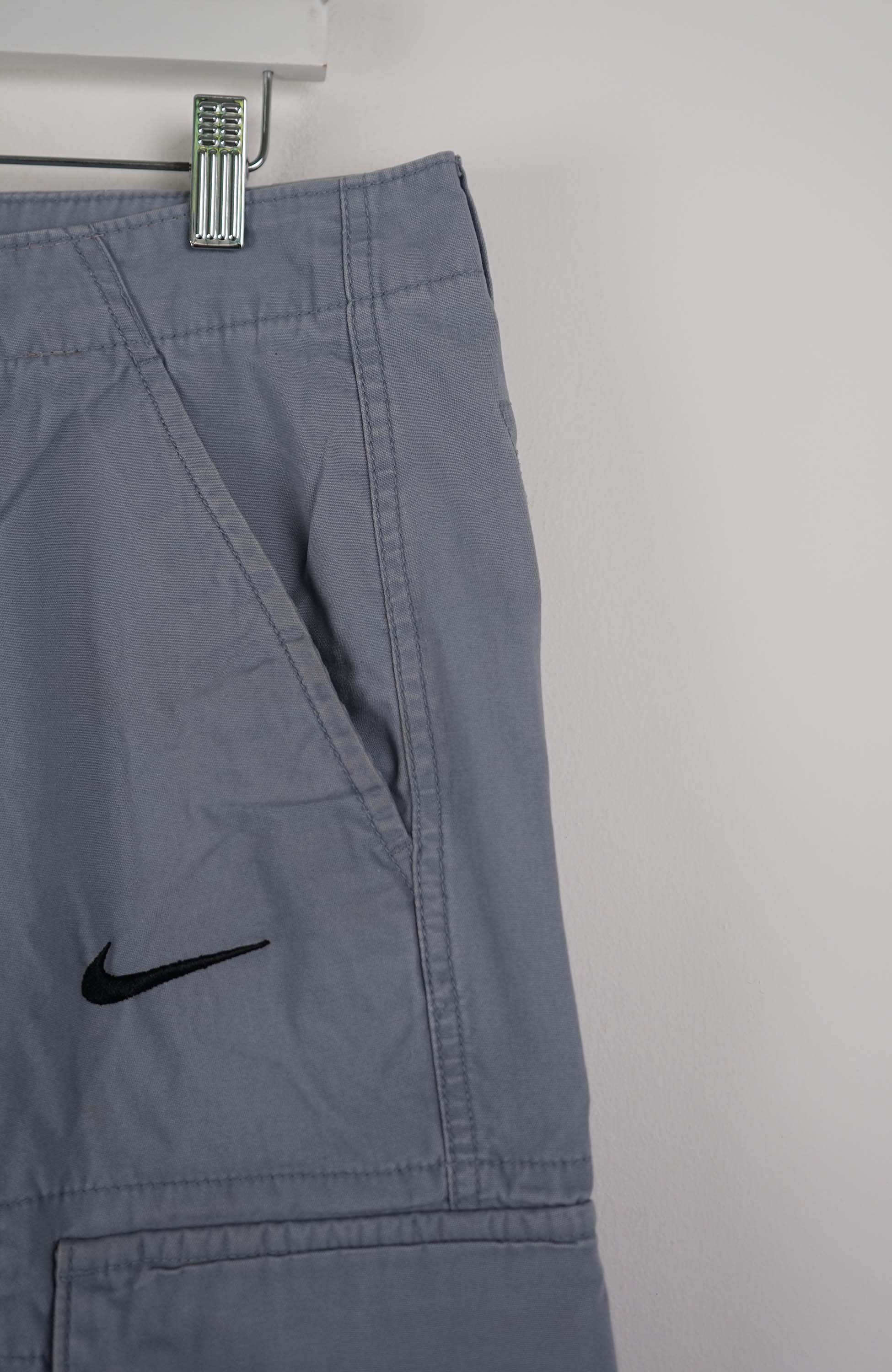 VINTAGE REWORK CARGO SHORTS W34 - Image 2