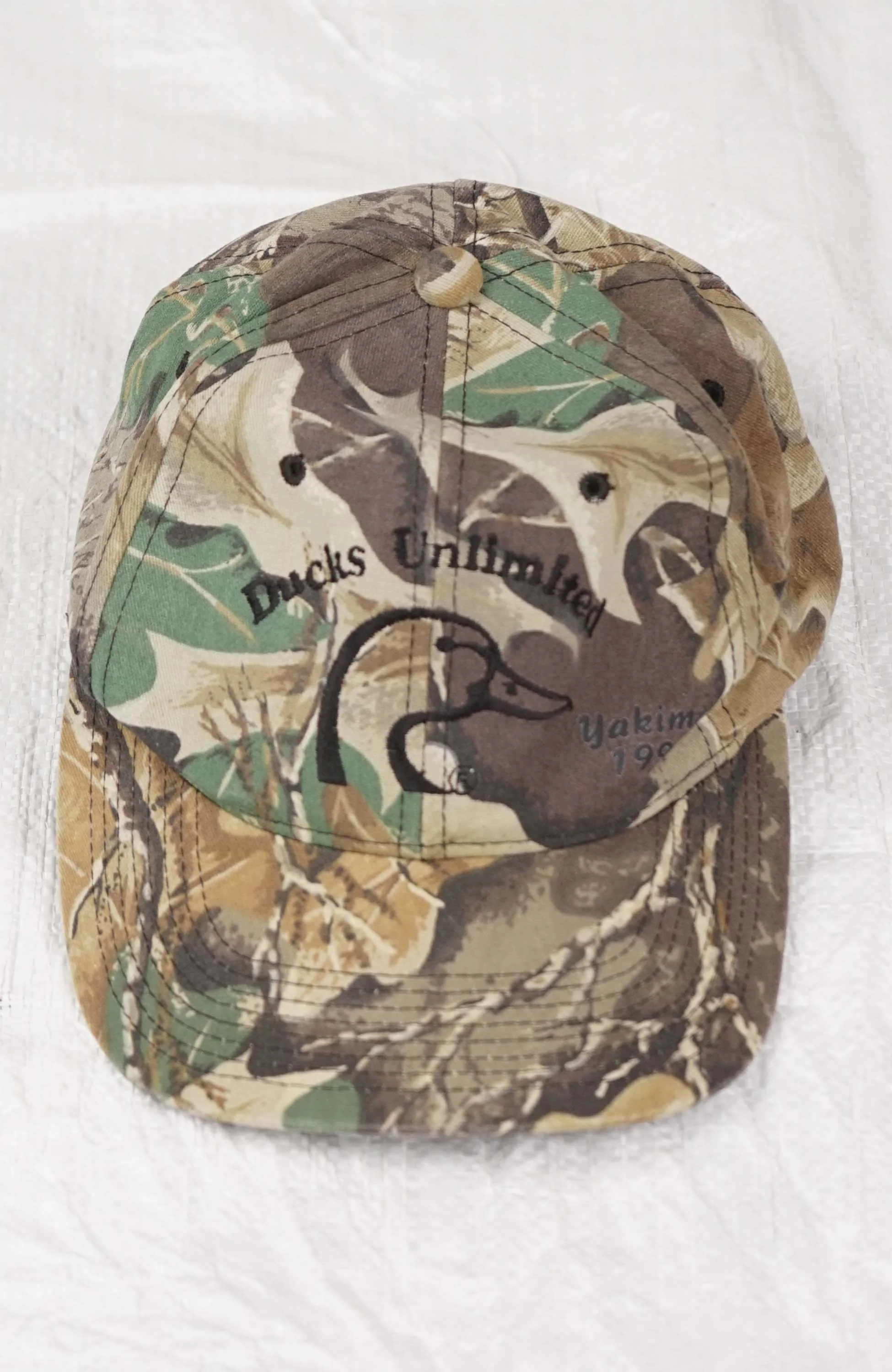 VINTAGE DUCKS UNLIMITED REAL TREE HAT