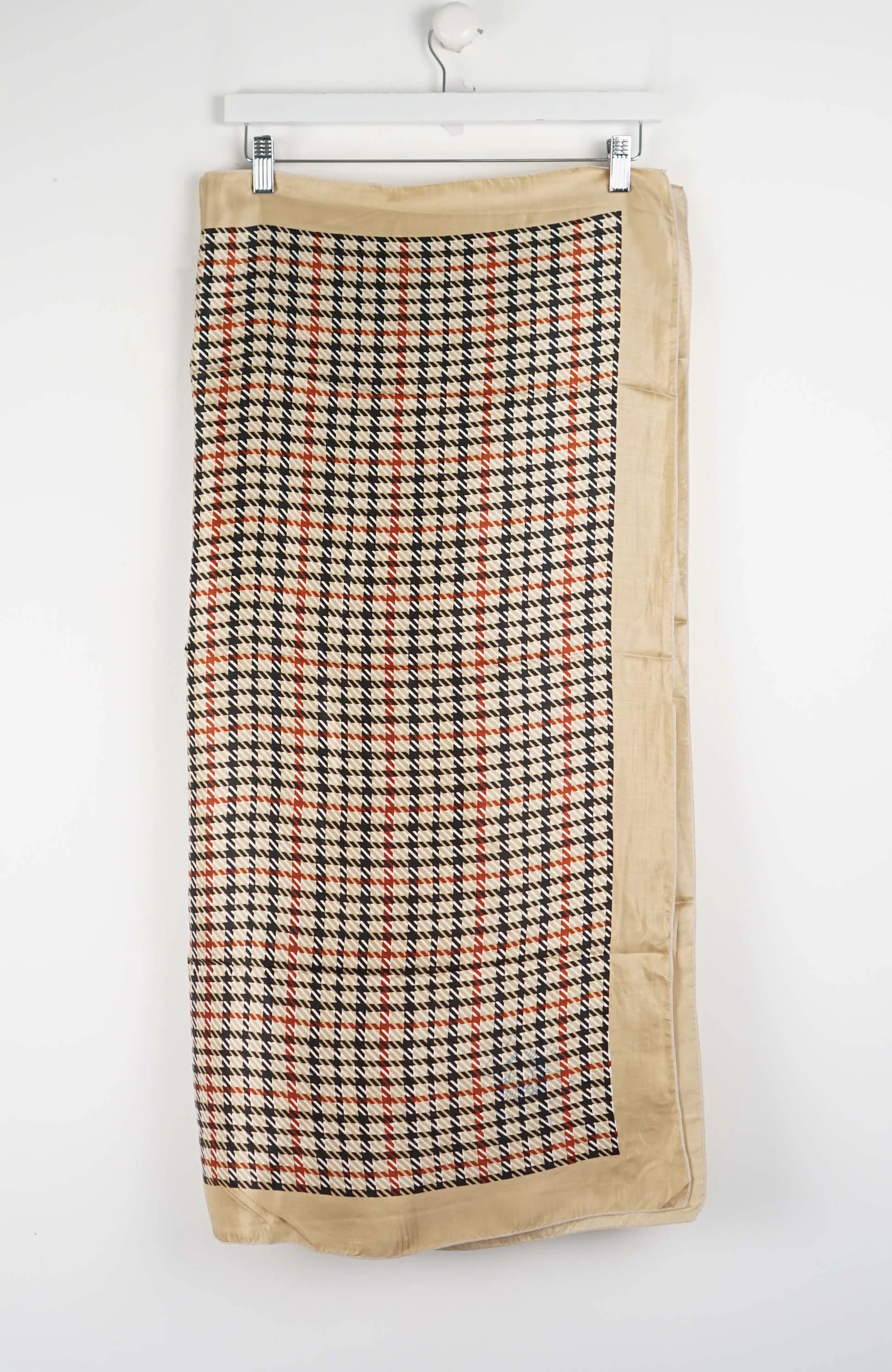 VINTAGE SCARF