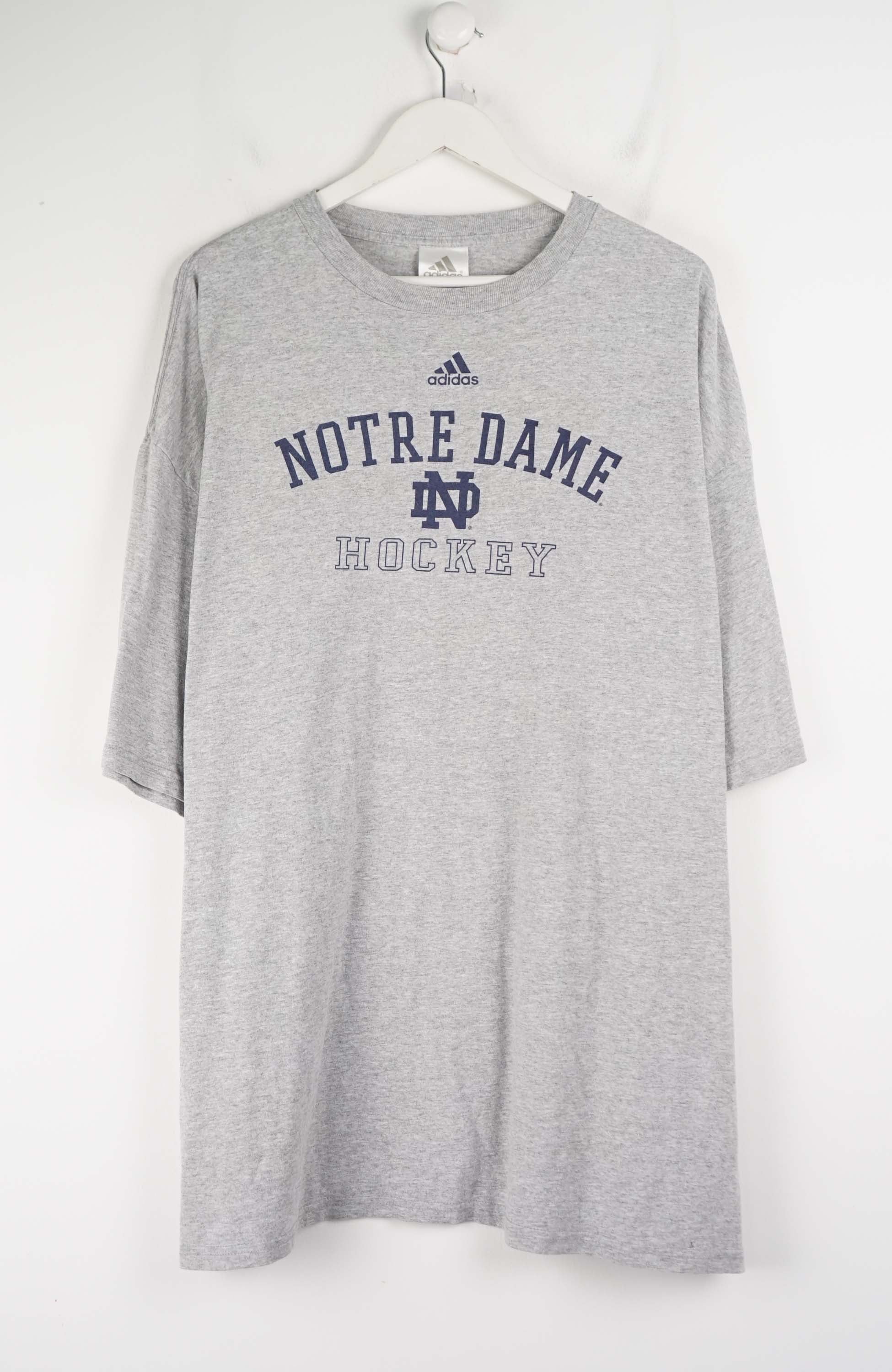 VINTAGE ADIDAS NOTRE DAME HOCKEY T-SHIRT (XXL)