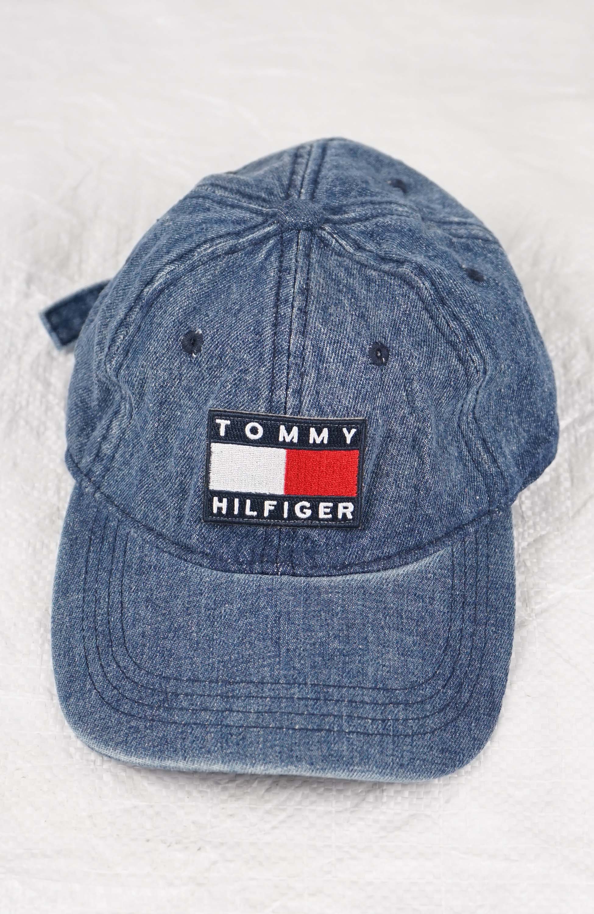VINTAGE TOMMY HILFIGER HAT
