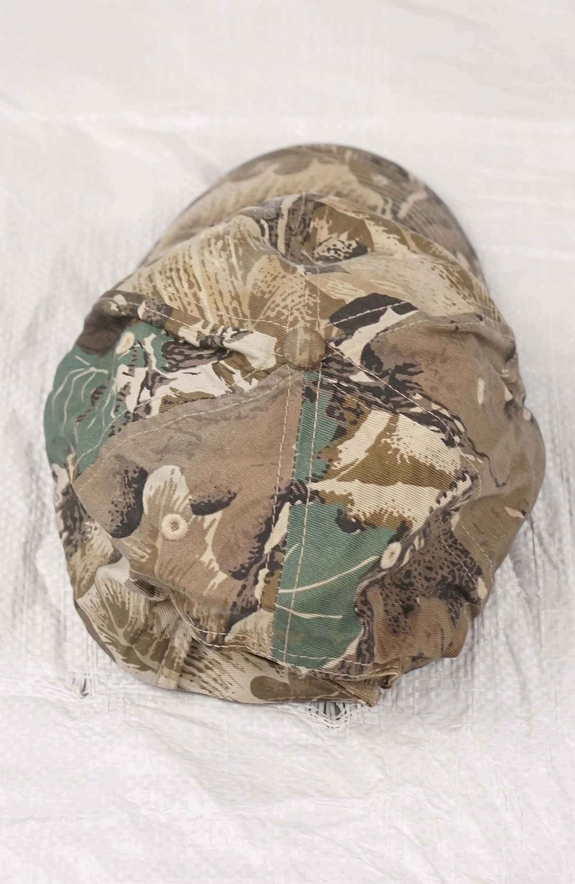 VINTAGE TIRES REAL TREE HAT - Image 2