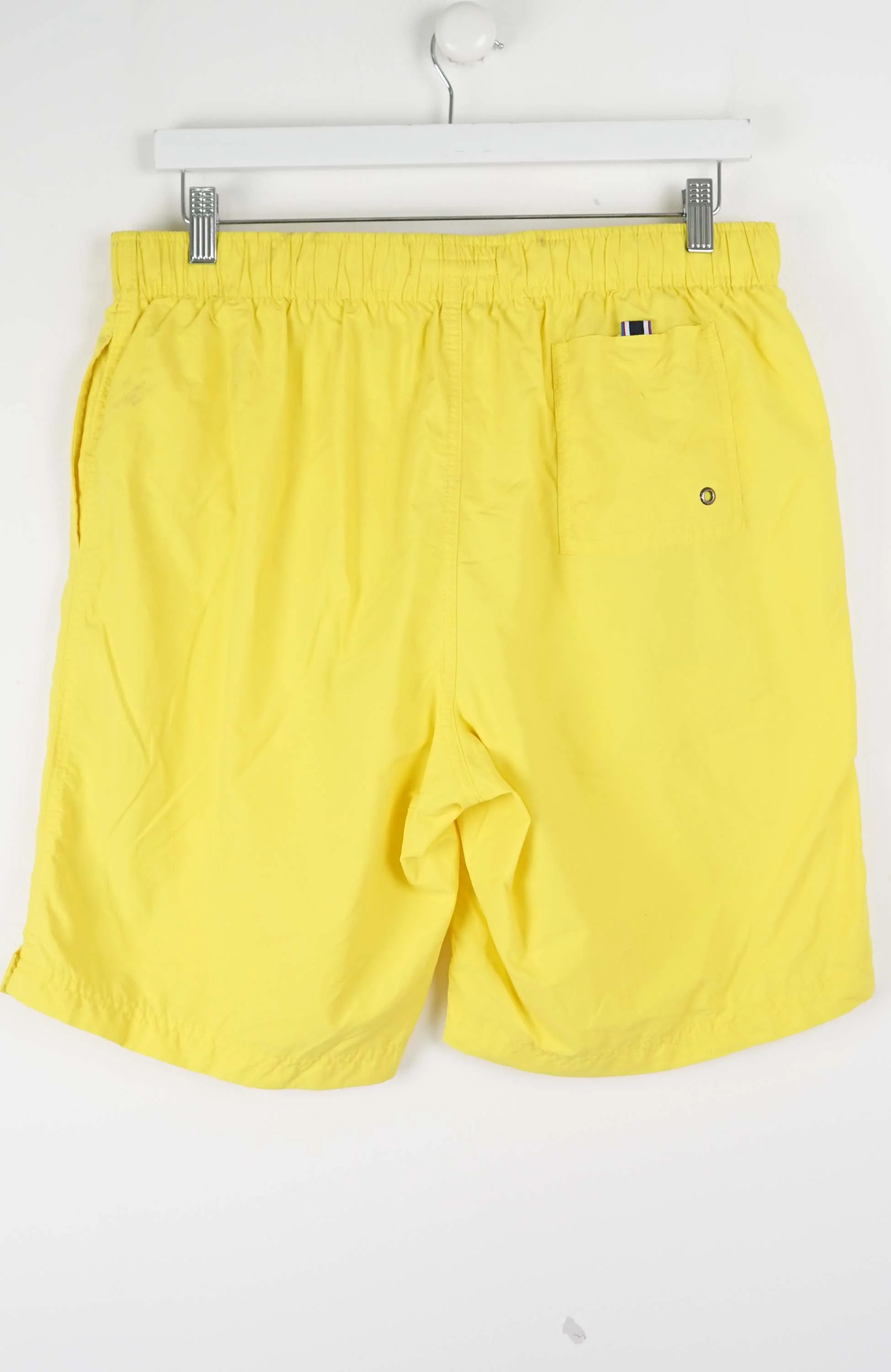 VINTAGE TOMMY HILFIGER SHORTS W33 - Image 3
