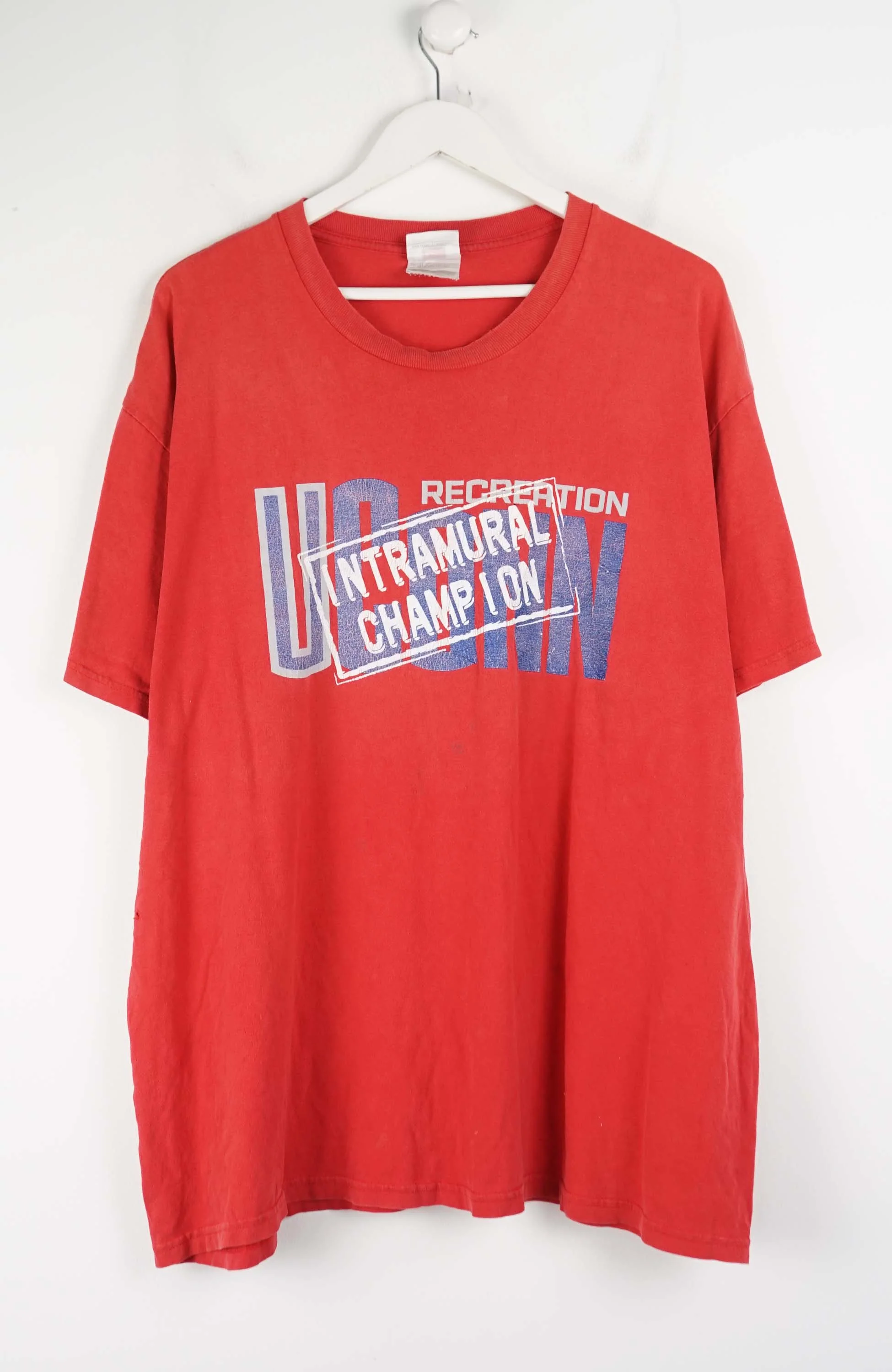 VINTAGE NIKE UCON CHAMPION T-SHIRT (XL)