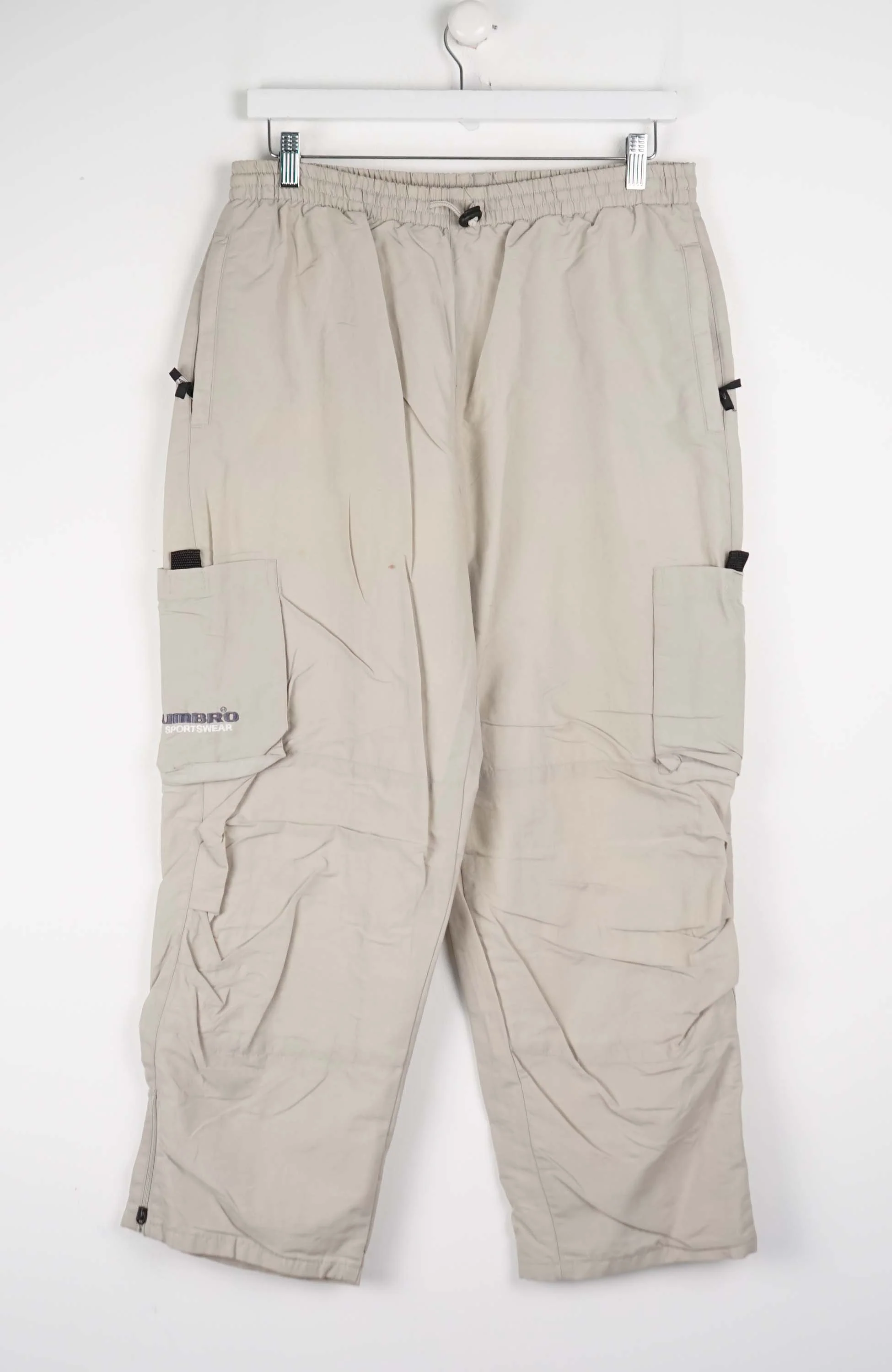 VINTAGE UMBRO TRACK PANTS (M)